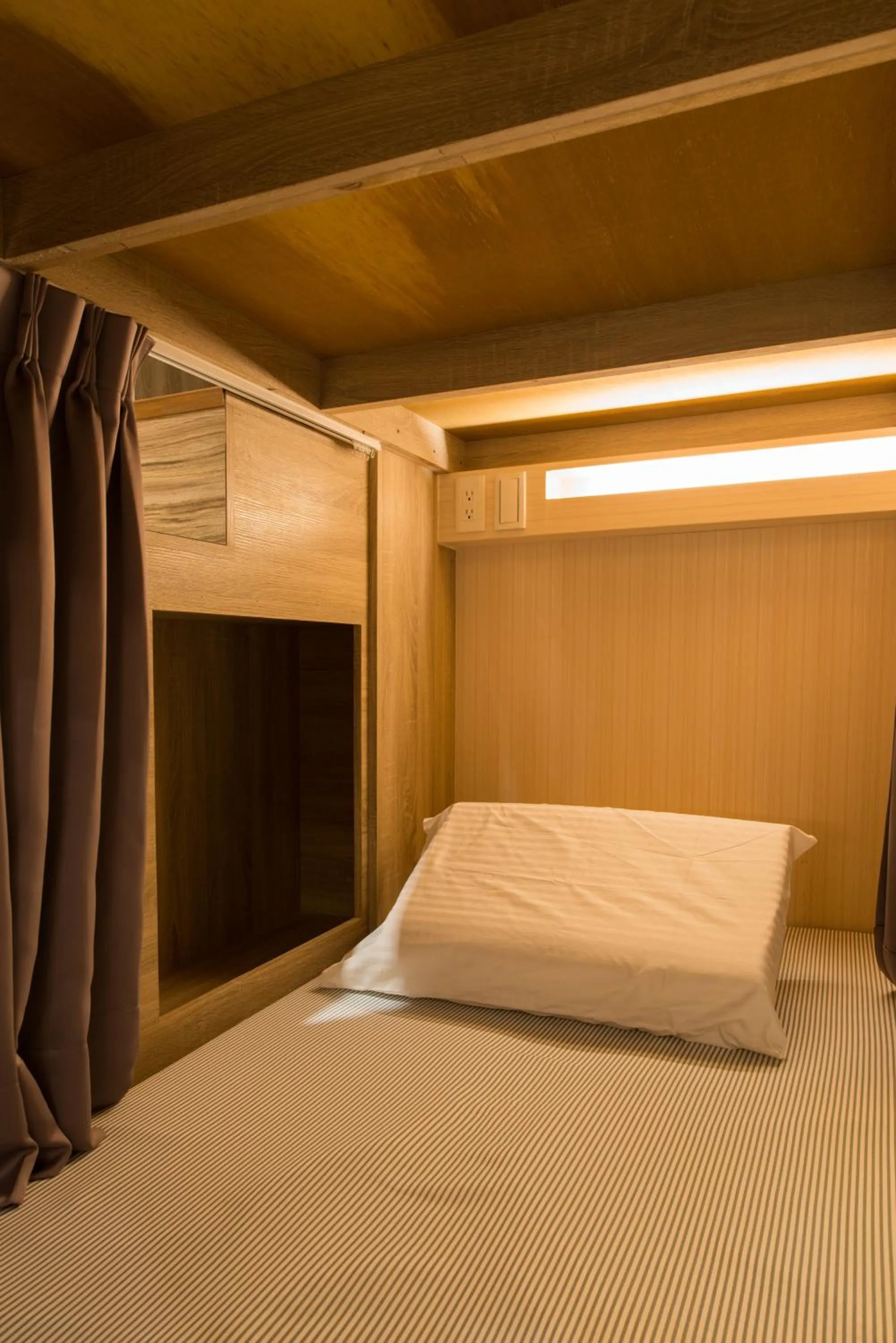 bunk bed, Bed in Hostel Jiizu