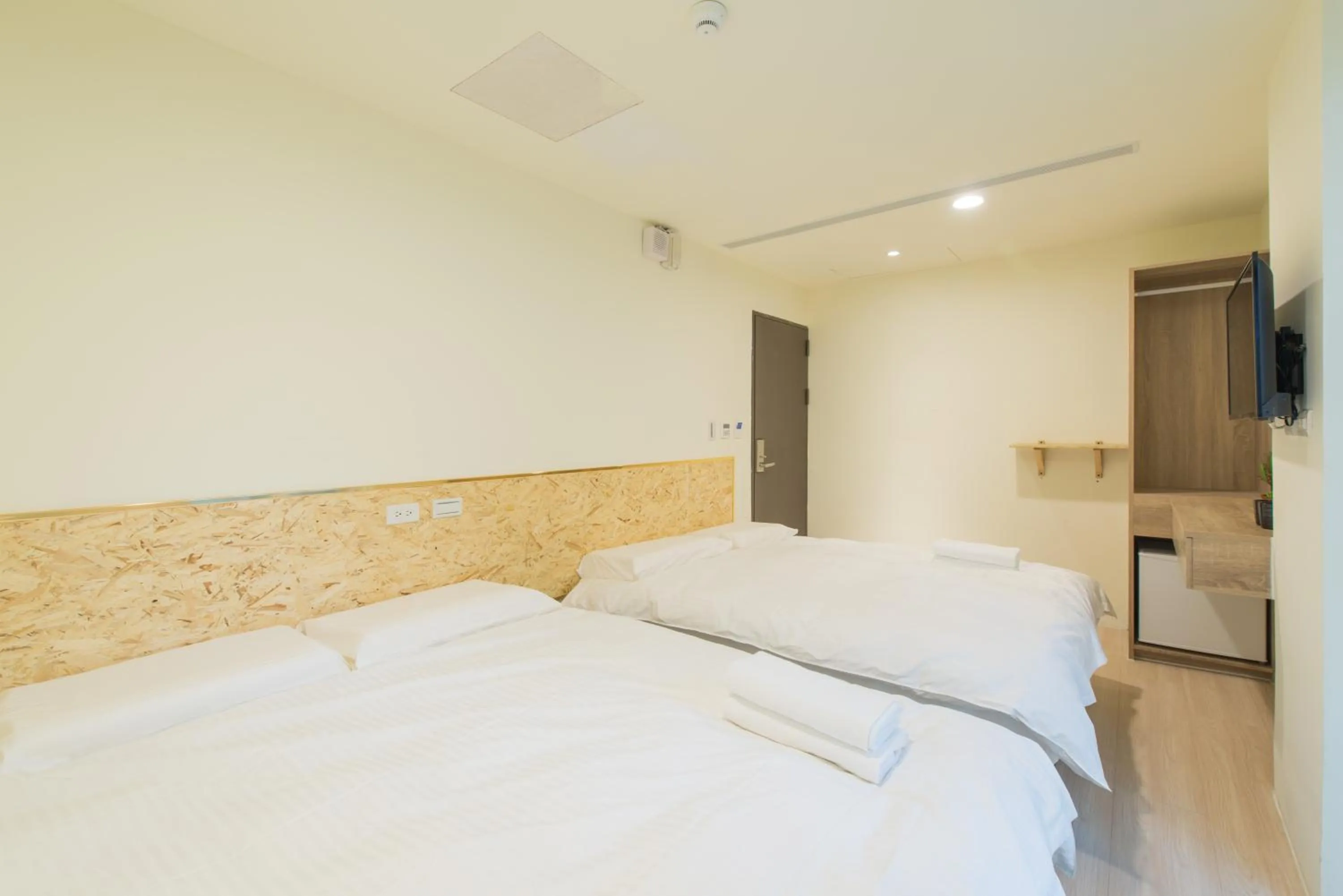 Bedroom, Bed in Hostel Jiizu