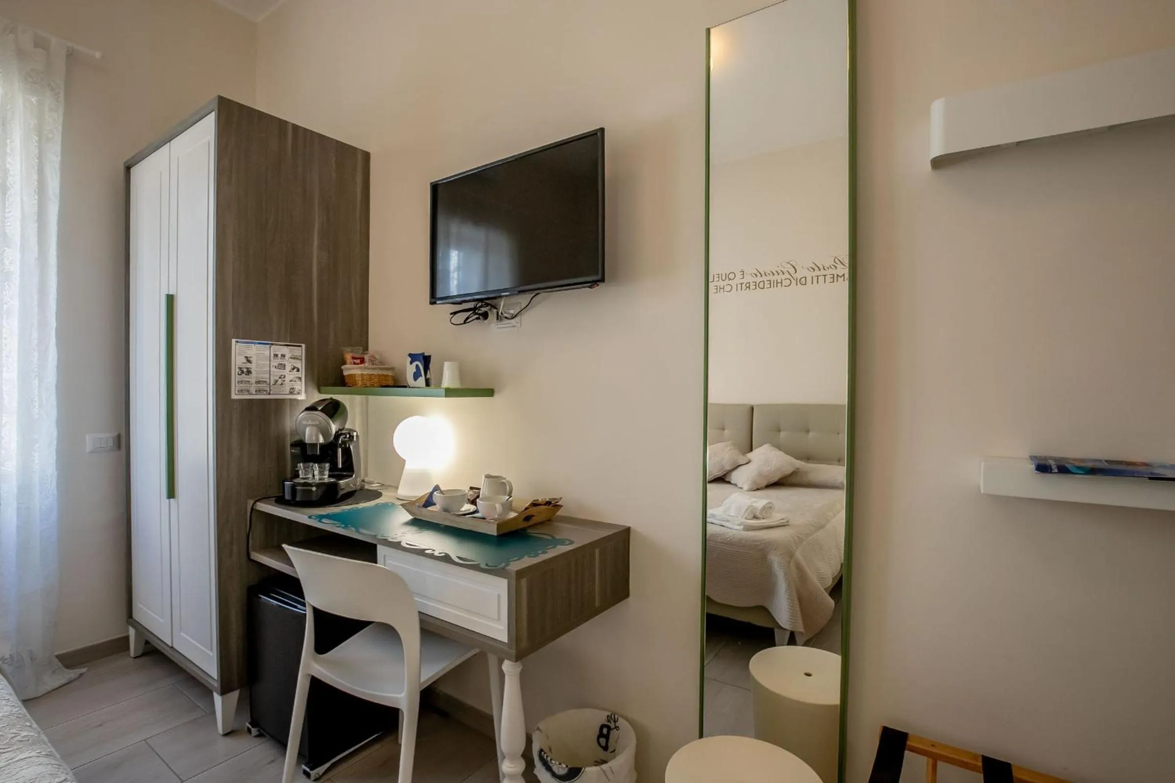 TV and multimedia, Bed in Residenza Eleonora