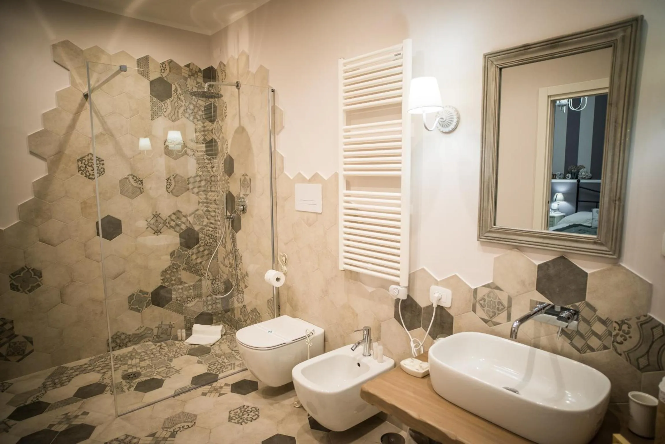 Shower in Romantica Salerno