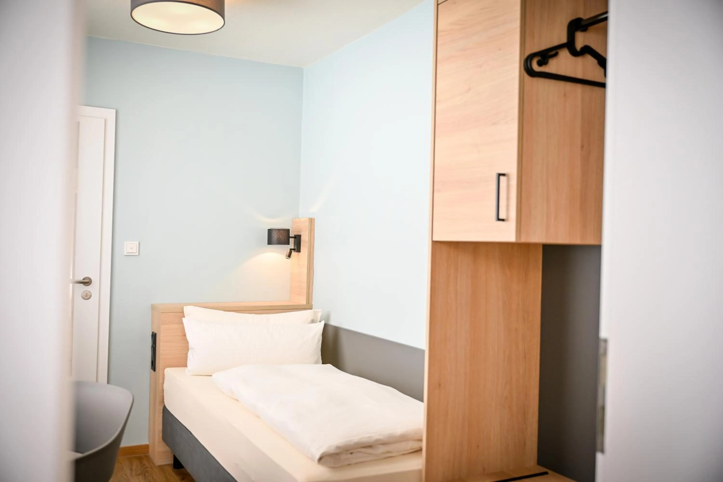 Photo of the whole room, Bed in Hotel Mainblick Garni