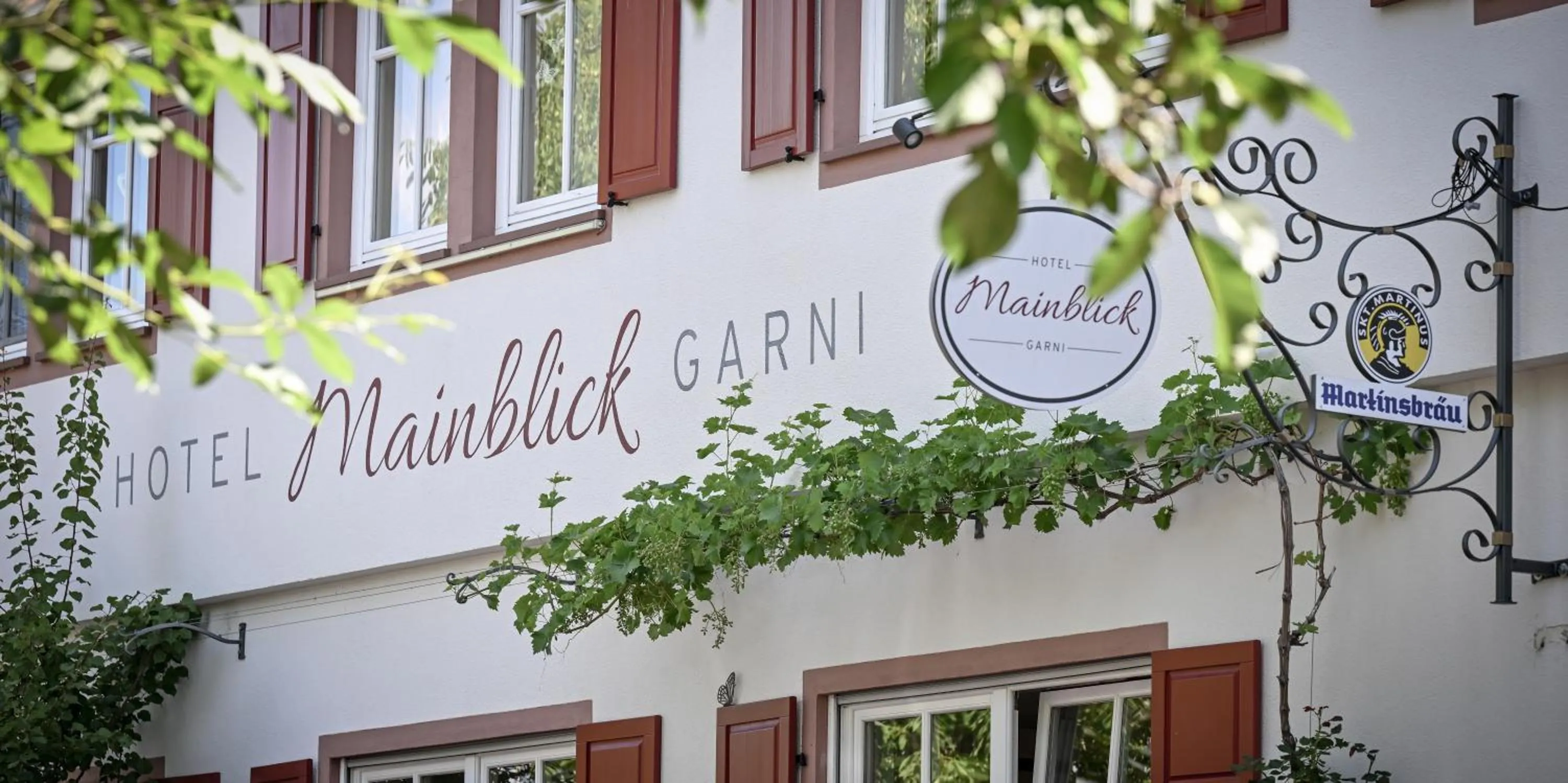 Property building in Hotel Mainblick Garni