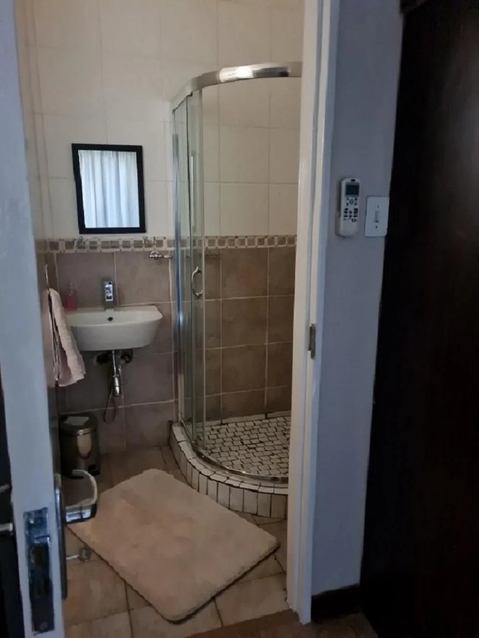 Bathroom in Skietberg Lodge