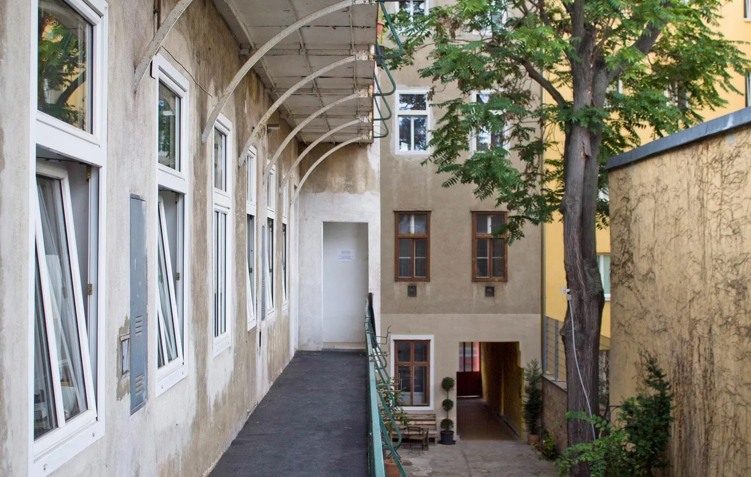 Patio in Metro Apartments Vienna