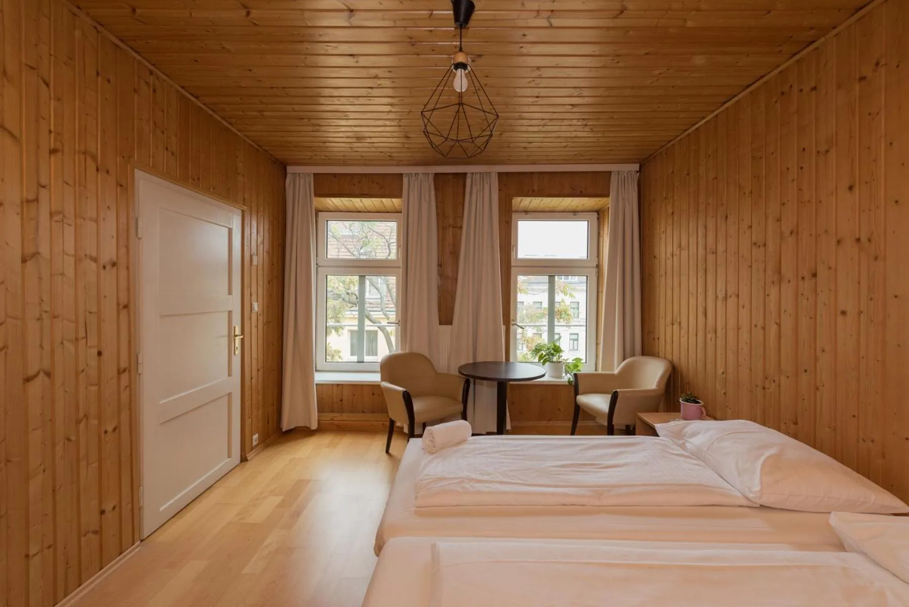 Photo of the whole room, Bed in Metro Apartments Vienna