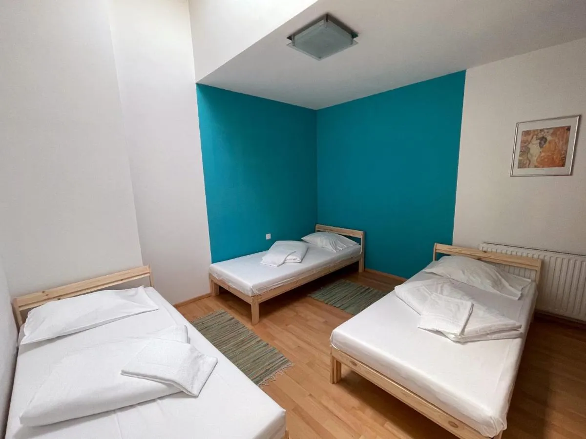 Bed in Metro Apartments Vienna