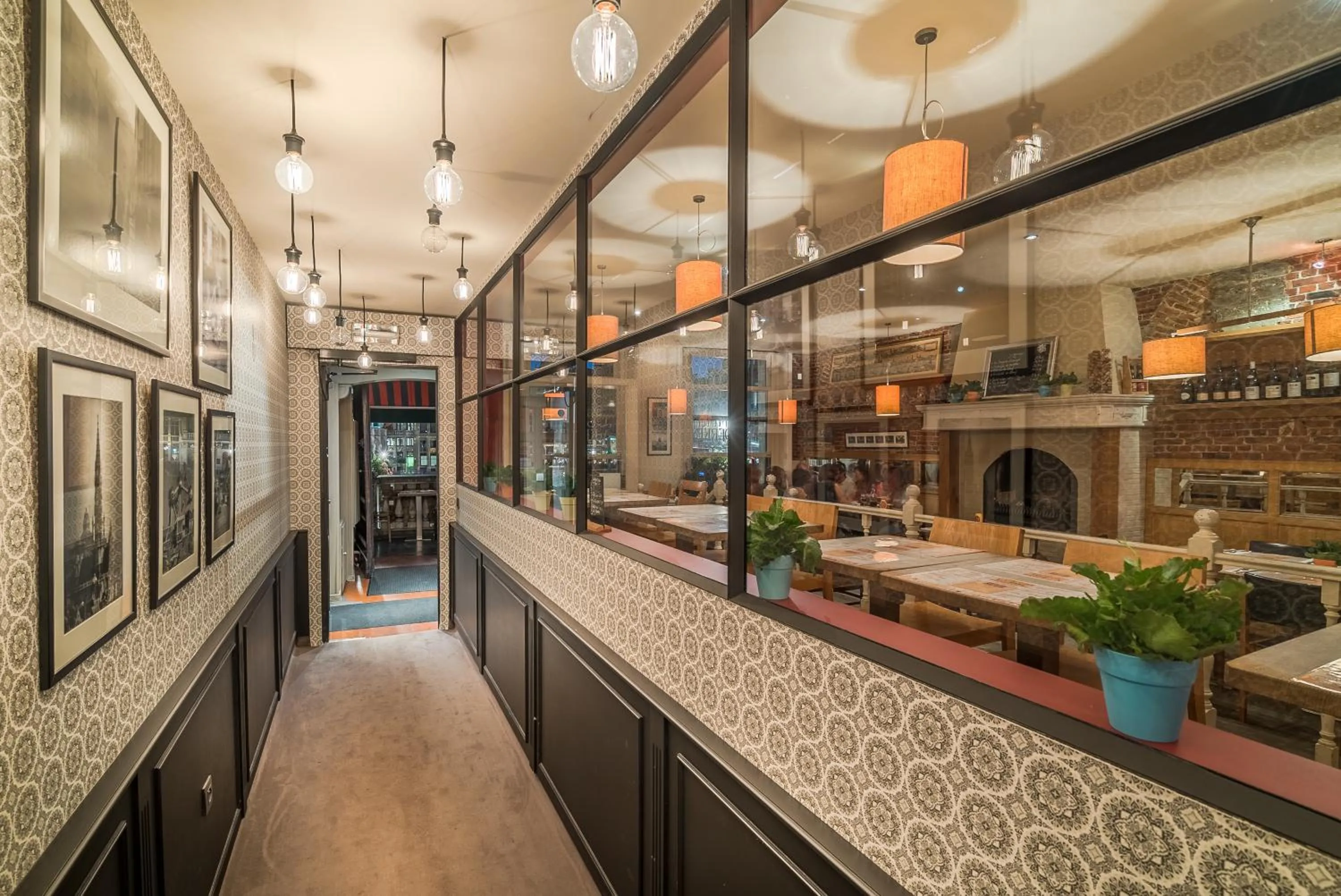 Decorative detail in Résidence-Hotel Le Quinze Grand Place Brussels