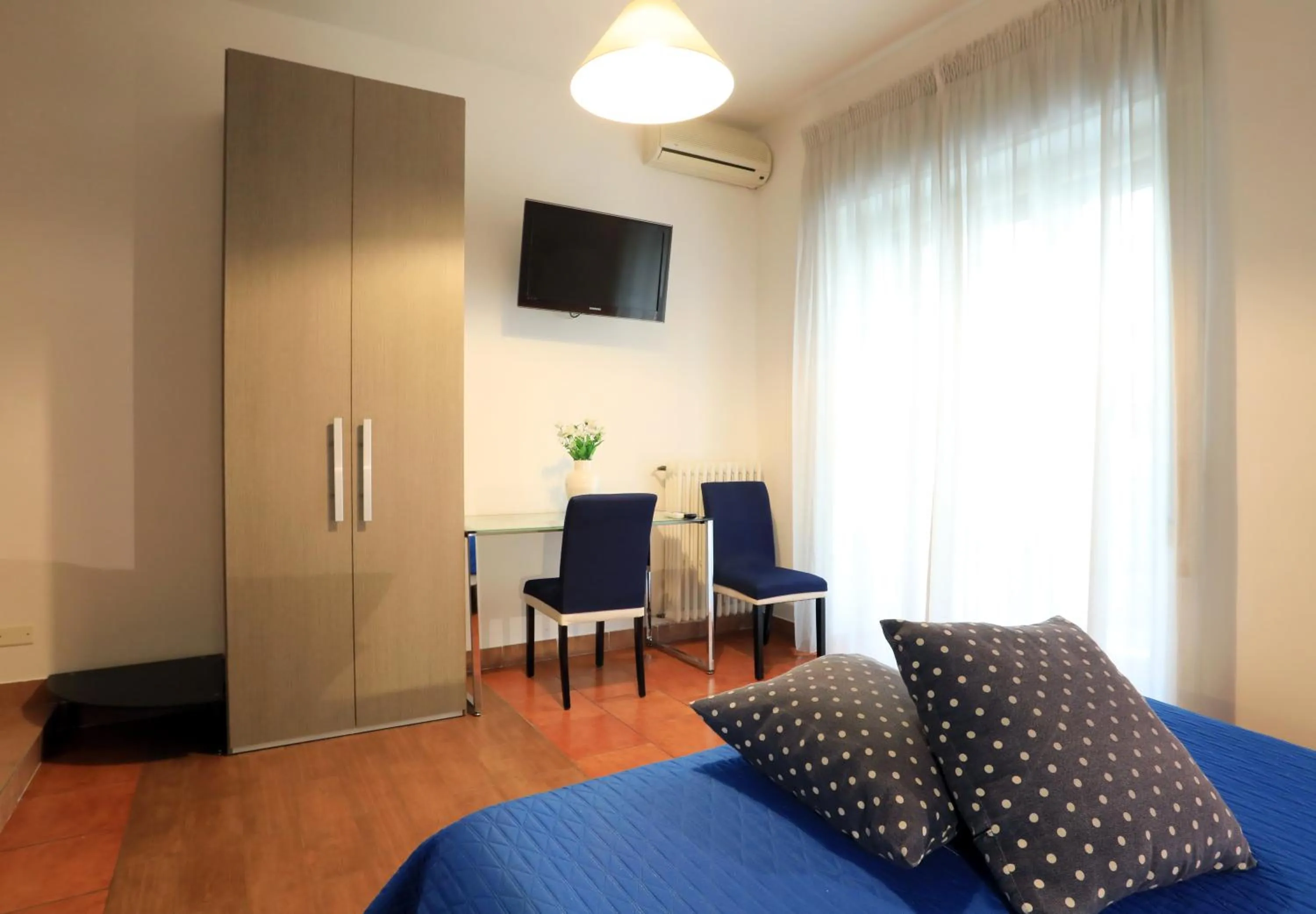 Bed in Primo Piano Guesthouse - Bari Policlinico