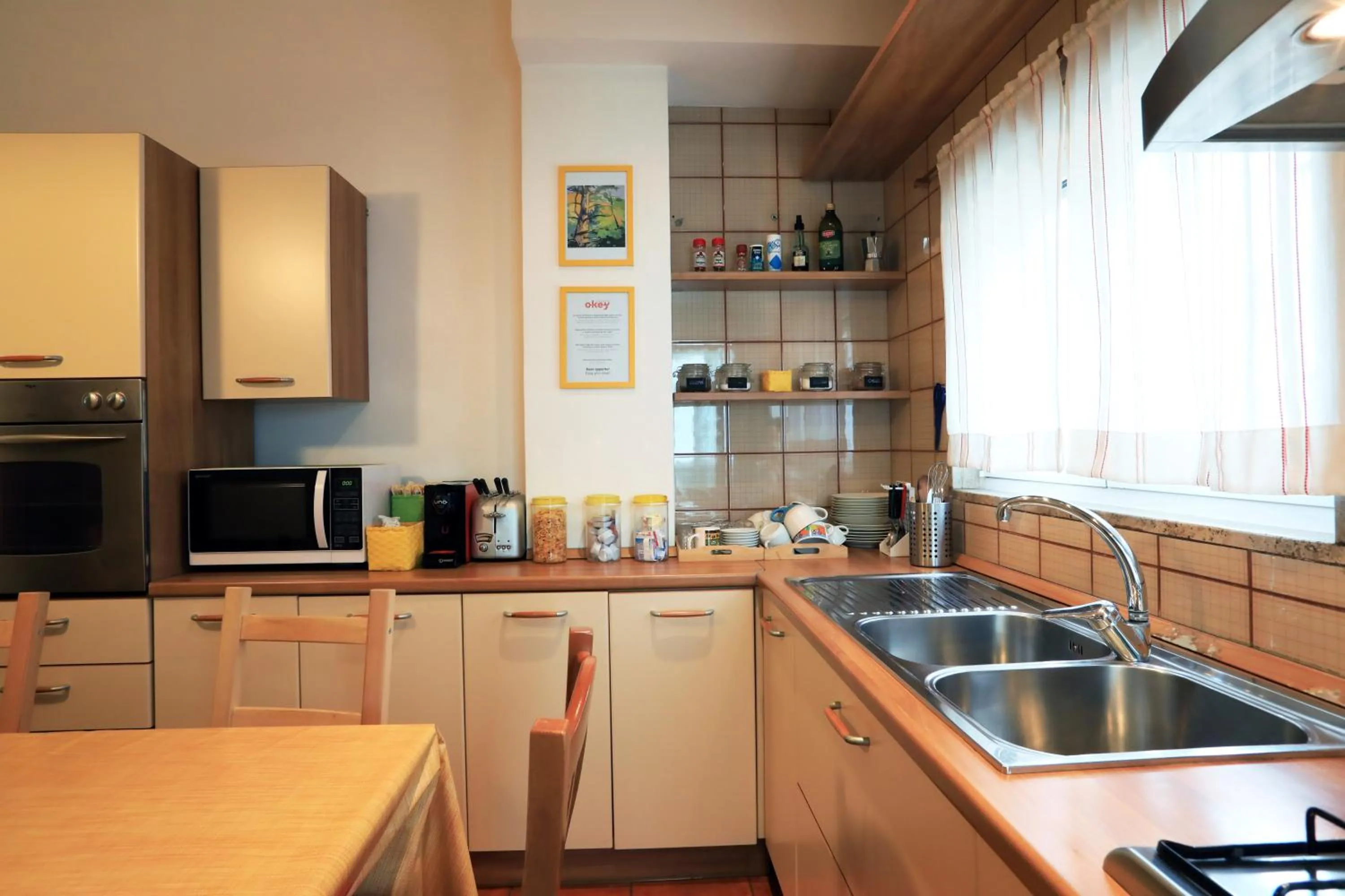 Communal kitchen in Primo Piano Guesthouse - Bari Policlinico