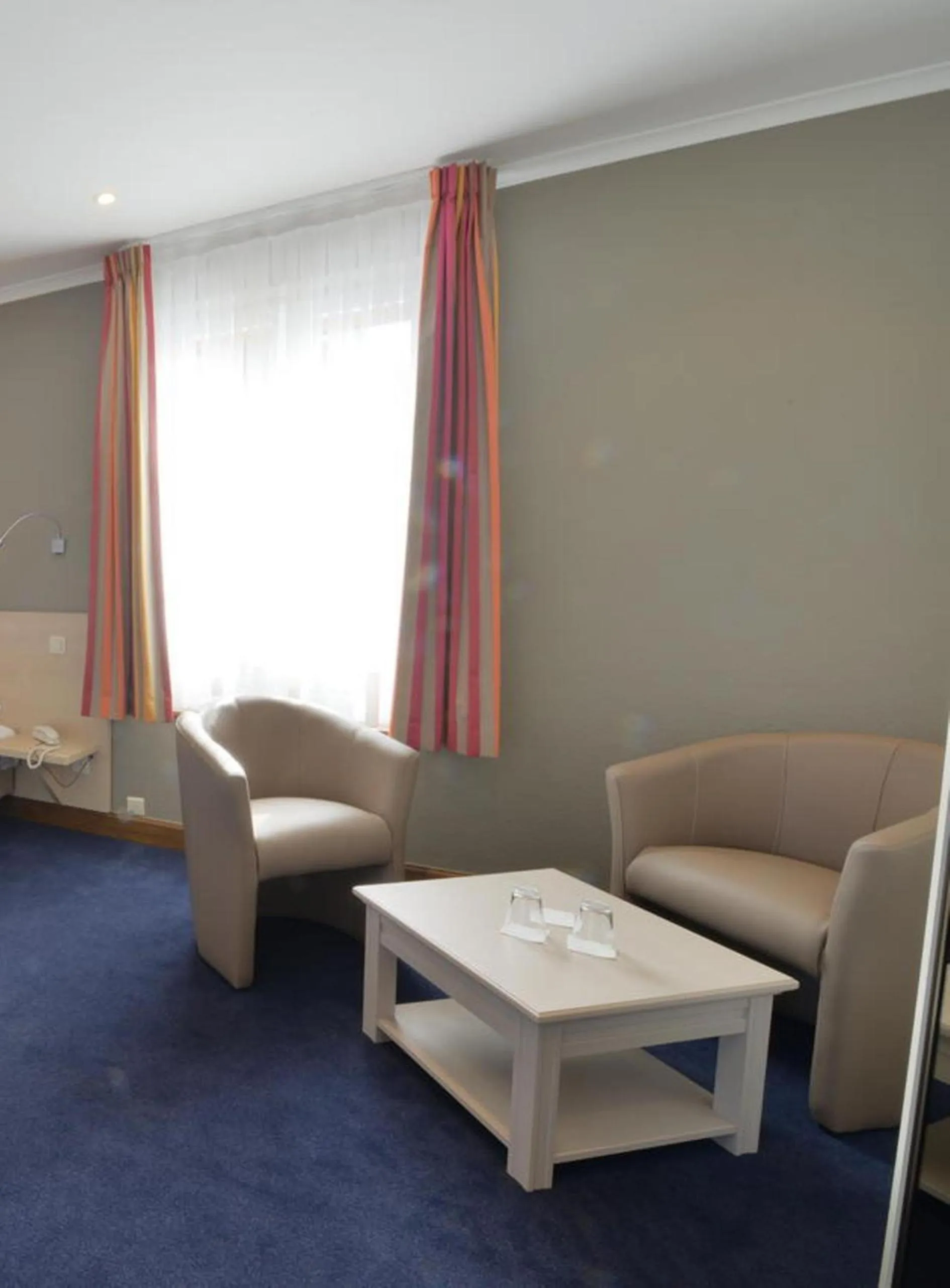 Seating area in Hotel des Ardennes