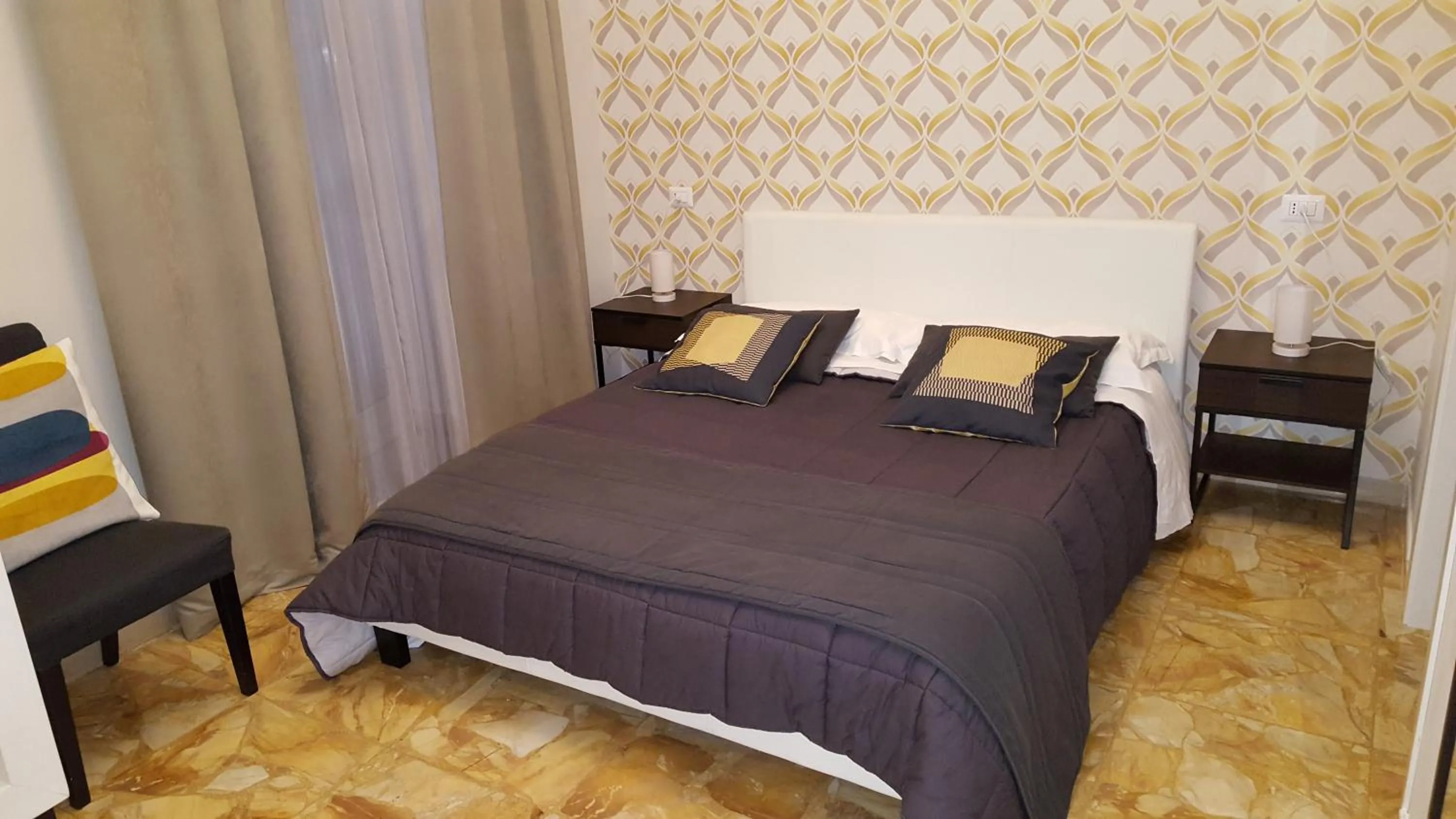 Photo of the whole room, Bed in B&B Rettifilo