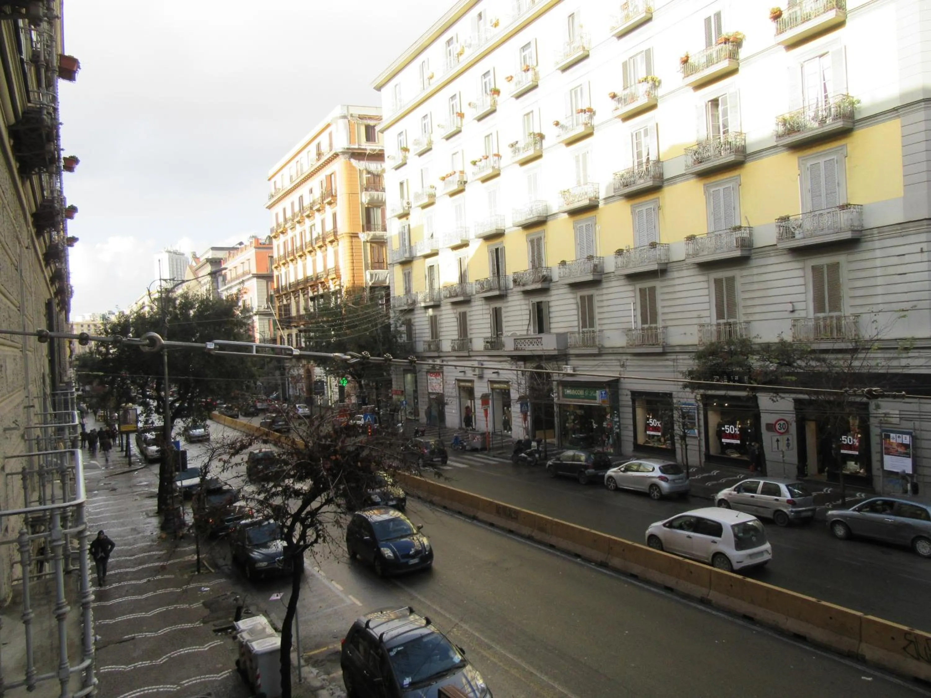 Street view in B&B Rettifilo