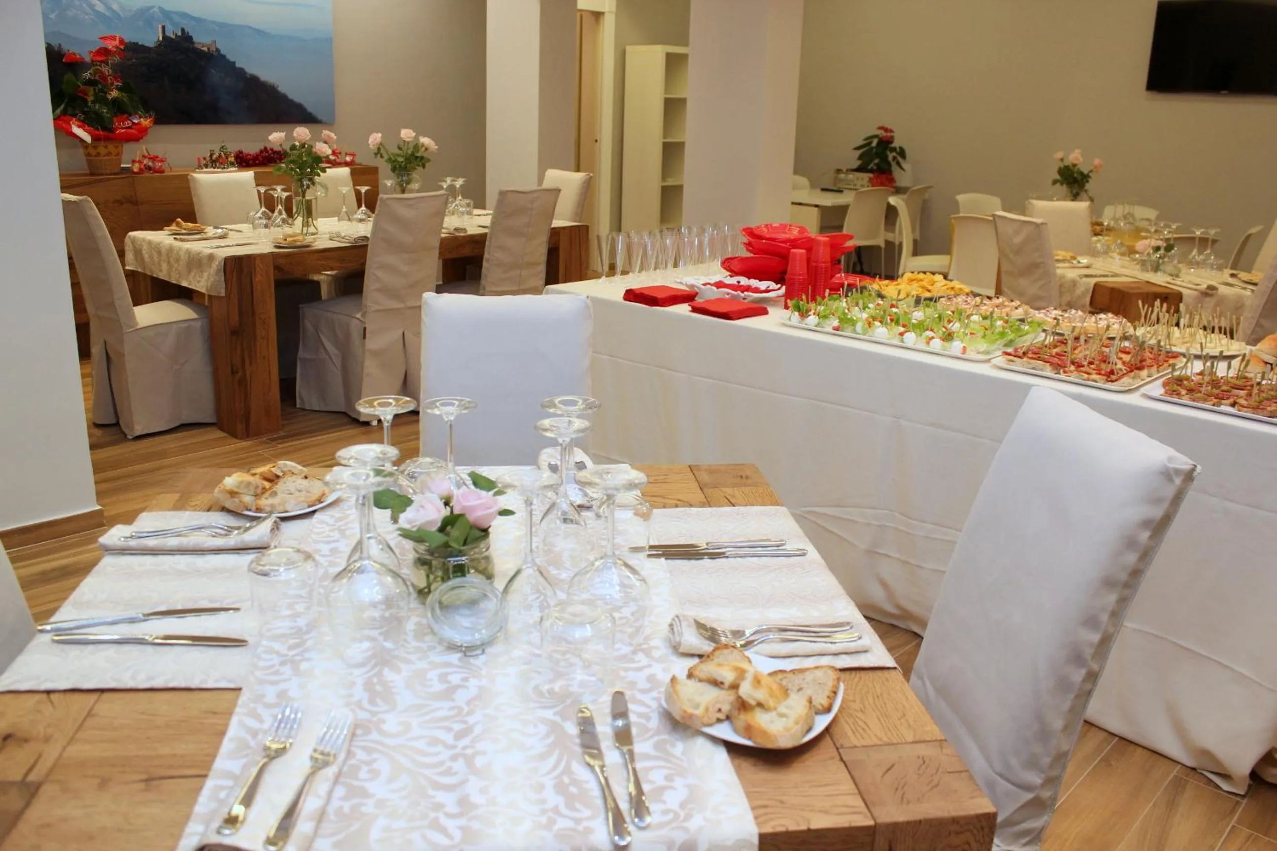 Restaurant/places to eat in Summa Resort