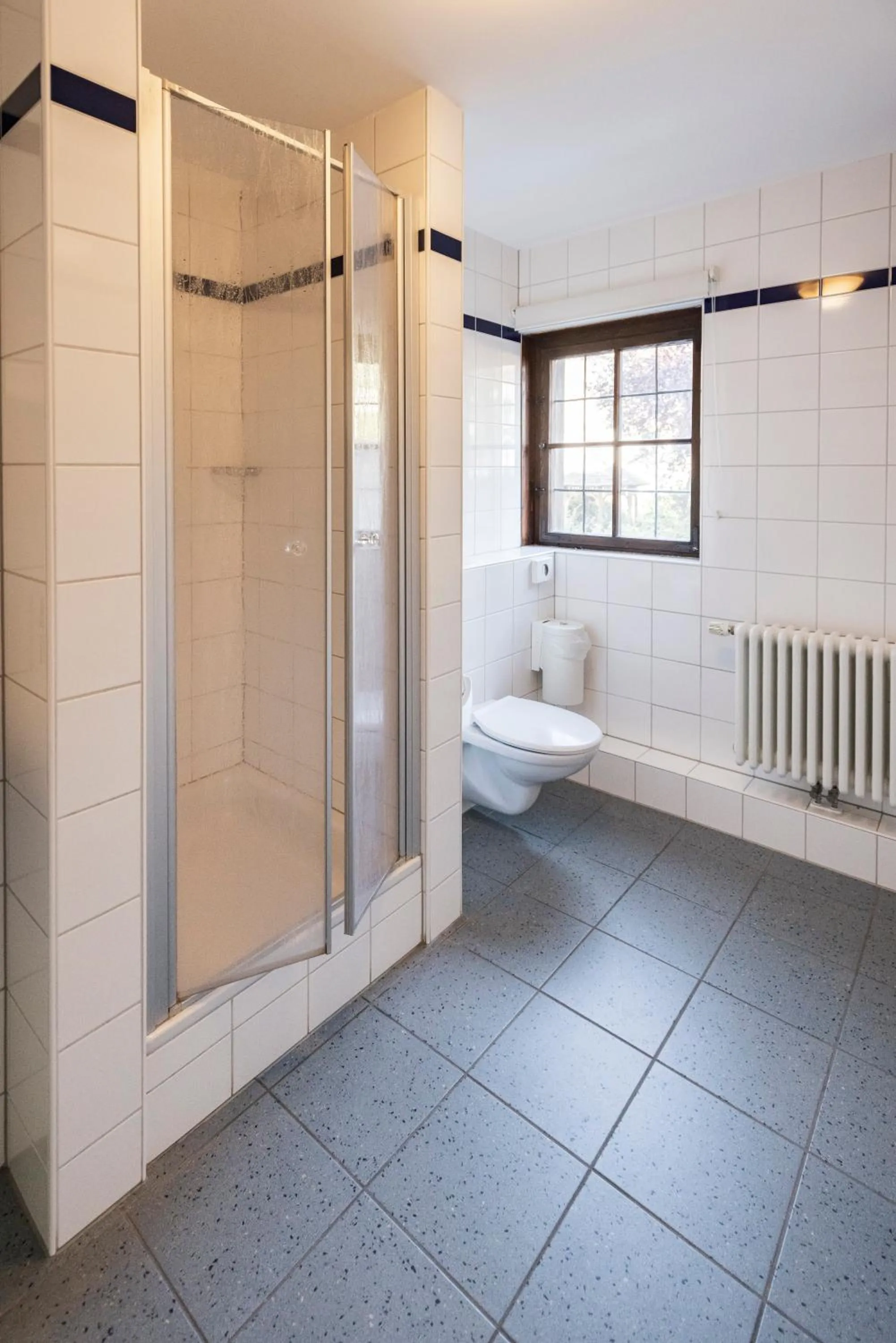 Bathroom in Jugendherberge Dinkelsbühl - Youth Hostel