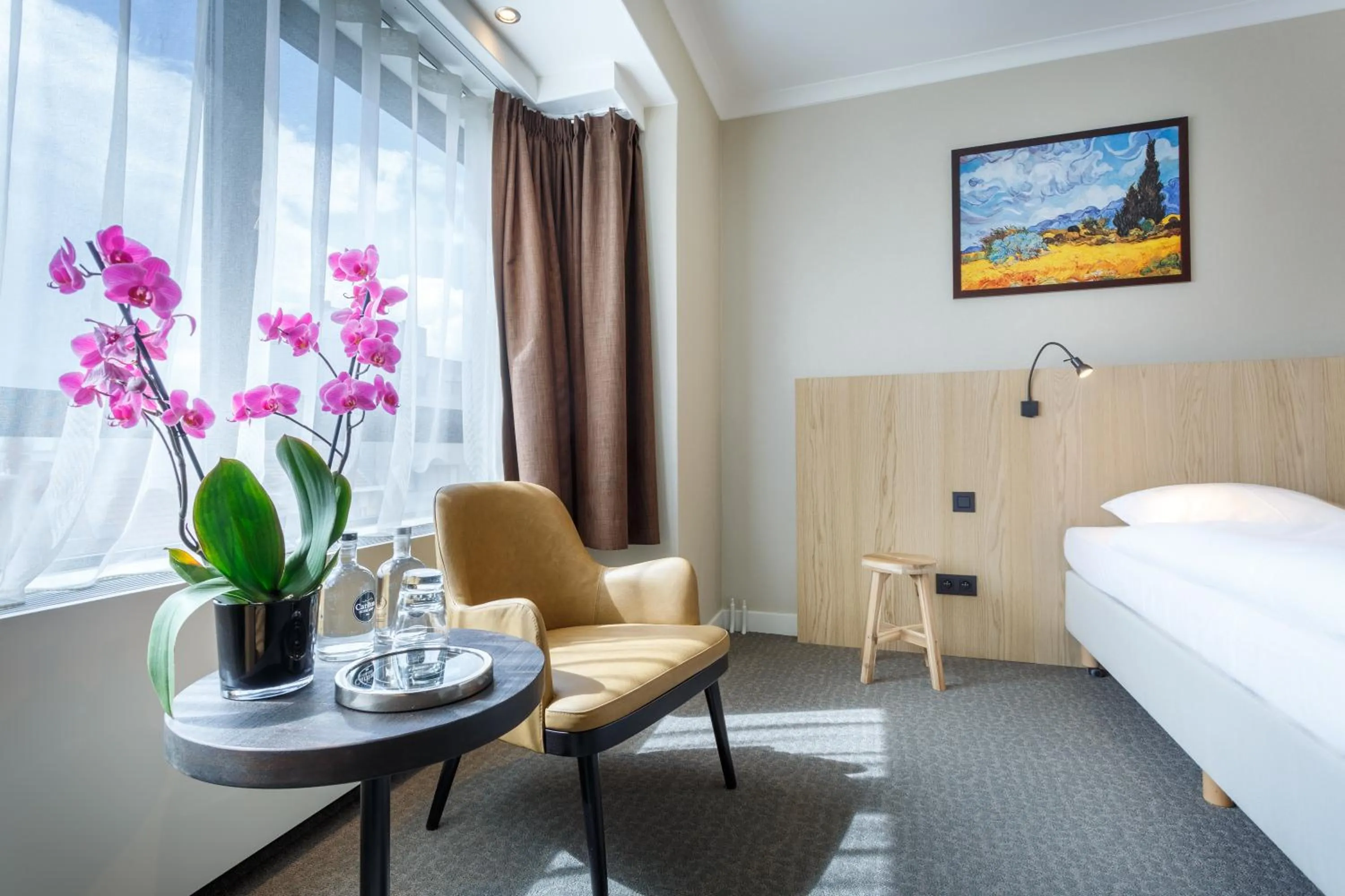 Decorative detail, Bed in Hotel Carlton