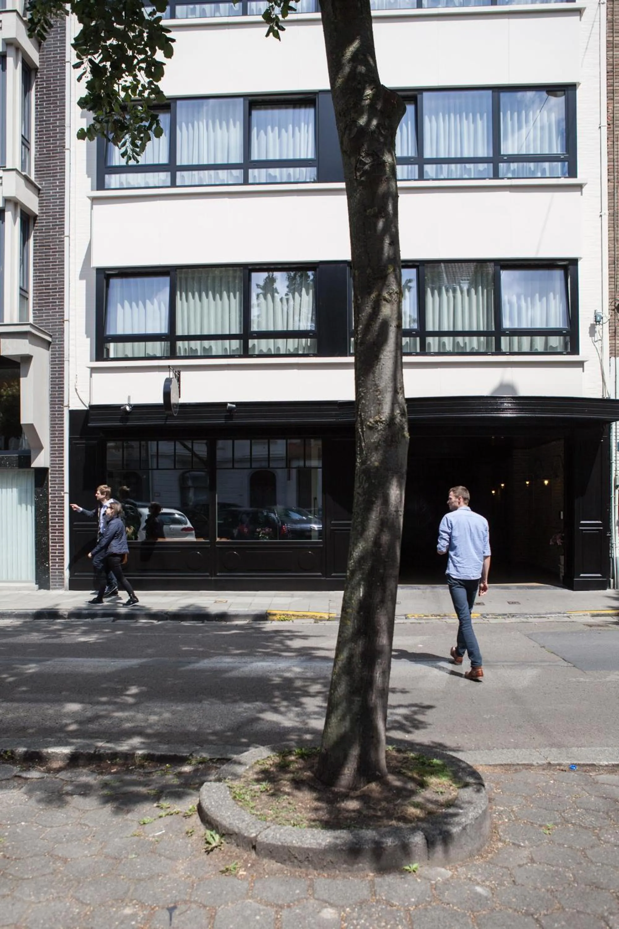 Facade/entrance in Hotel Carlton