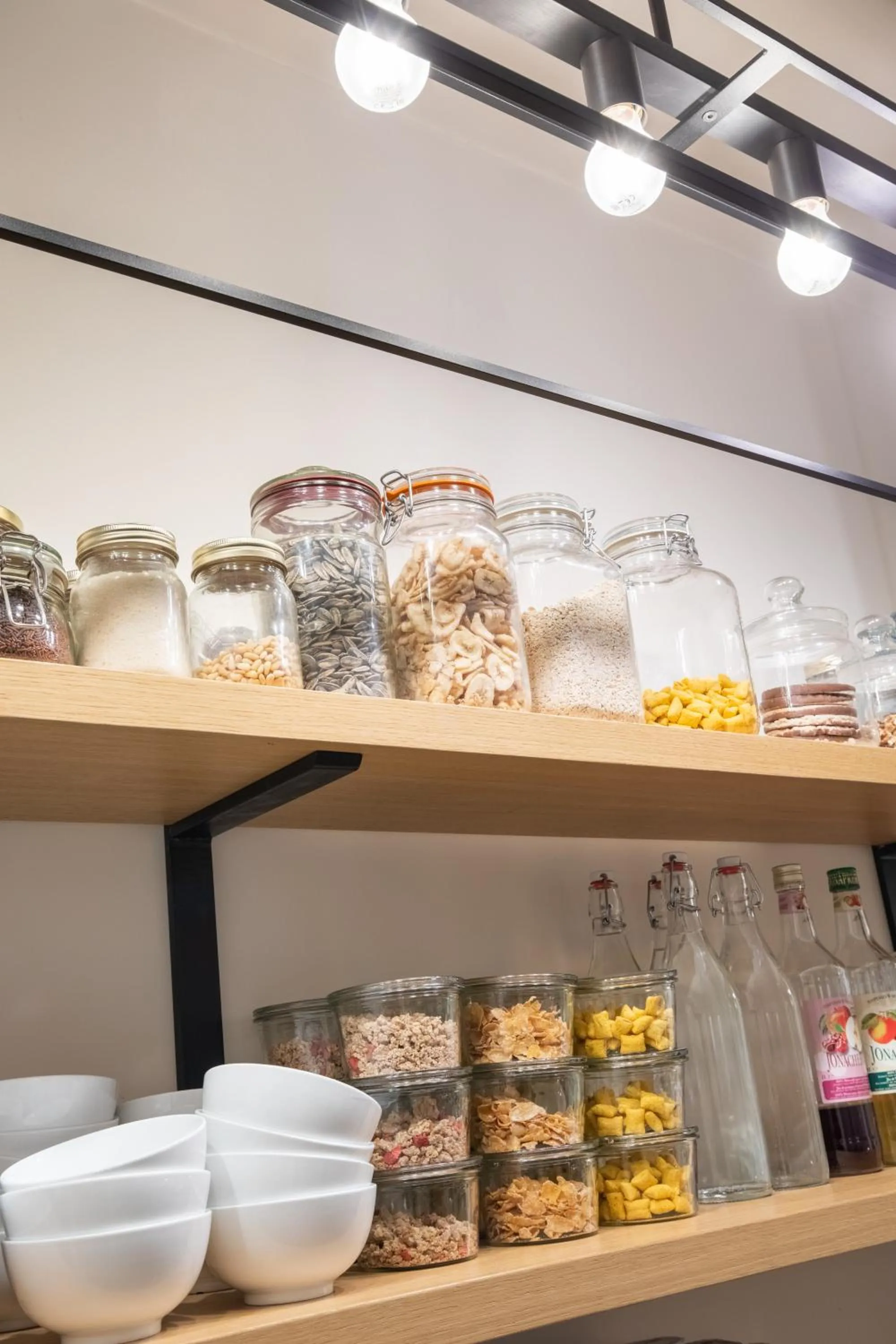 Buffet breakfast in Hotel Carlton