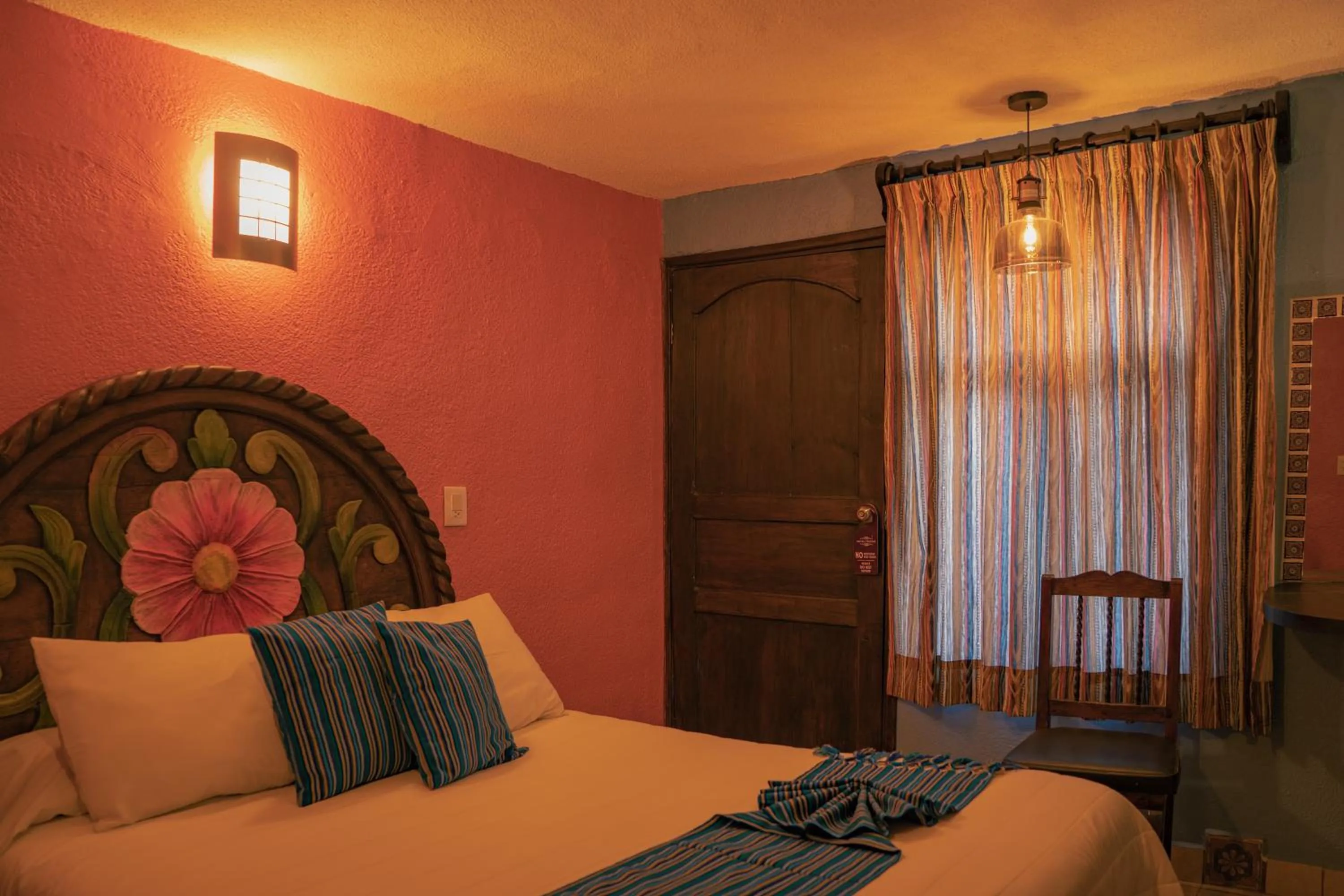 Bed in Hotel Tepeyac