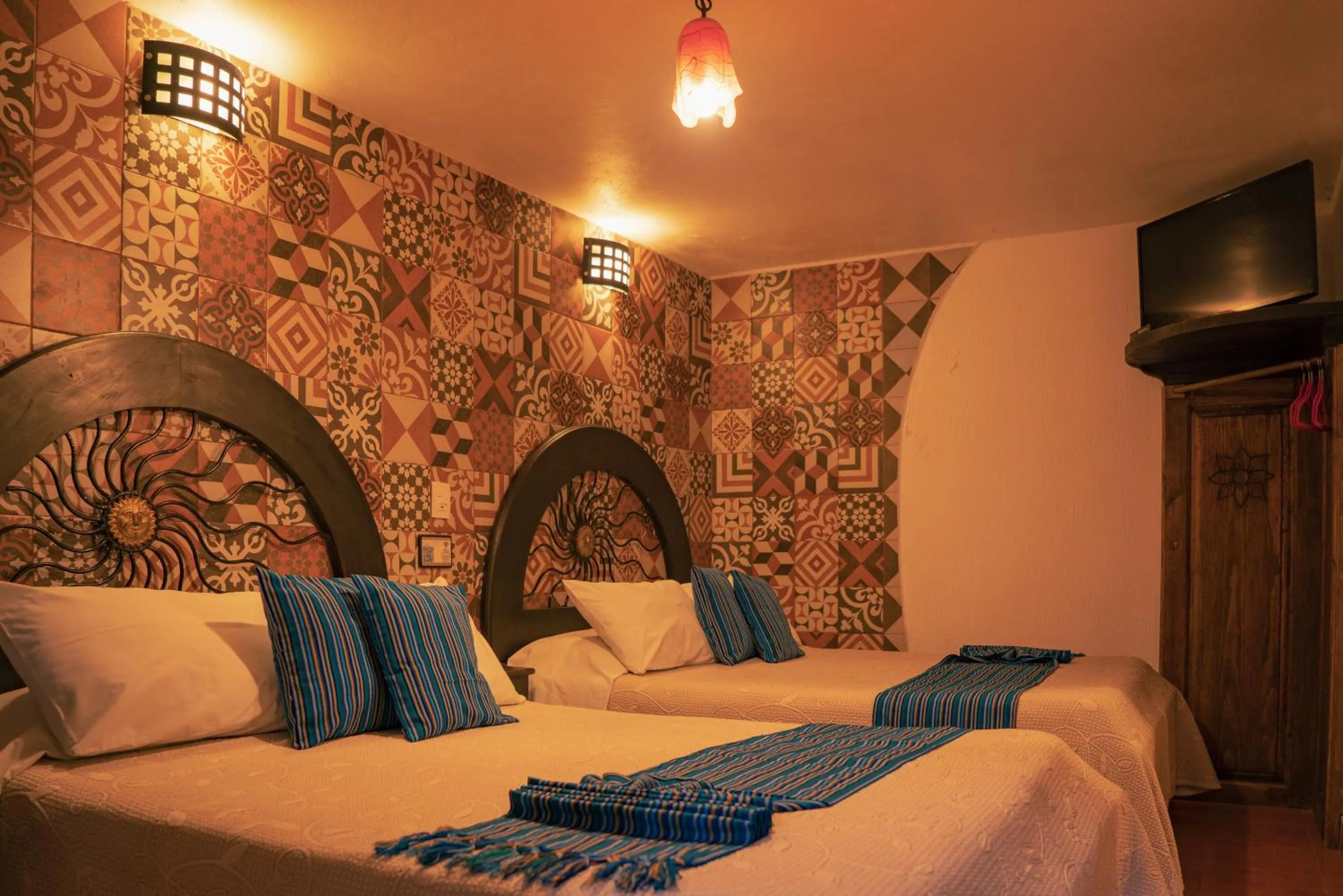 Bed in Hotel Tepeyac