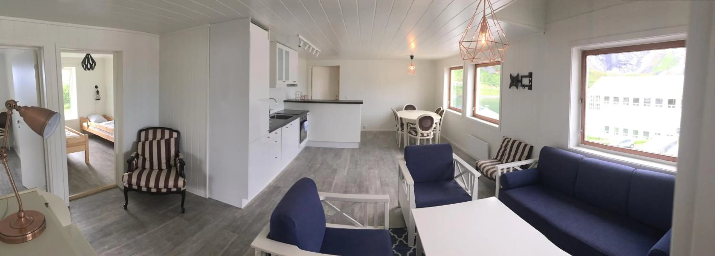 Three-Bedroom Apartment in Lofoten Bed & Breakfast Reine - Rooms & Apartments