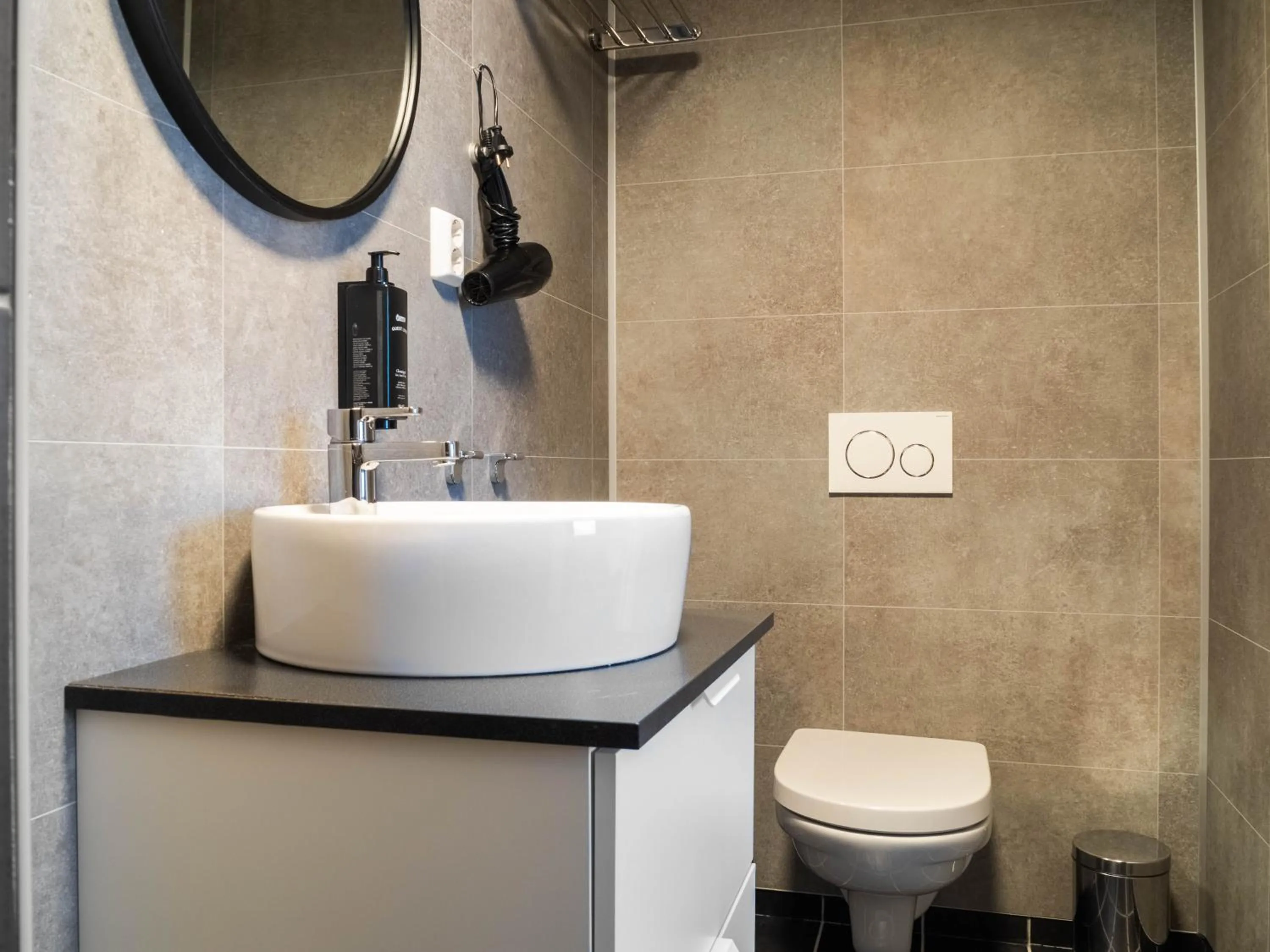 Bathroom in Lofoten Bed & Breakfast Reine - Rooms & Apartments