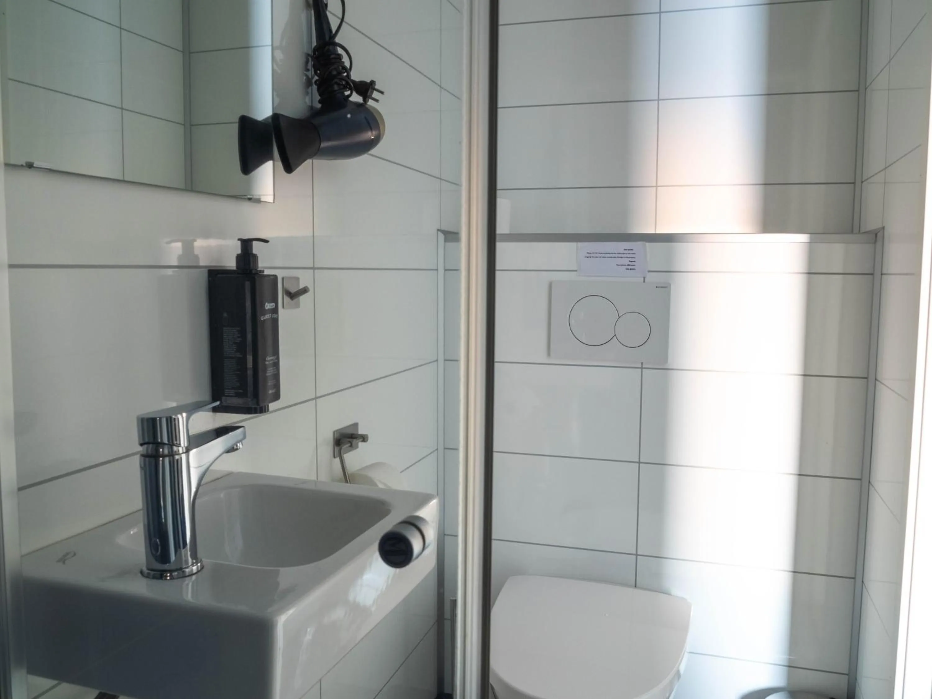 Lofoten Bed & Breakfast Reine - Rooms & Apartments