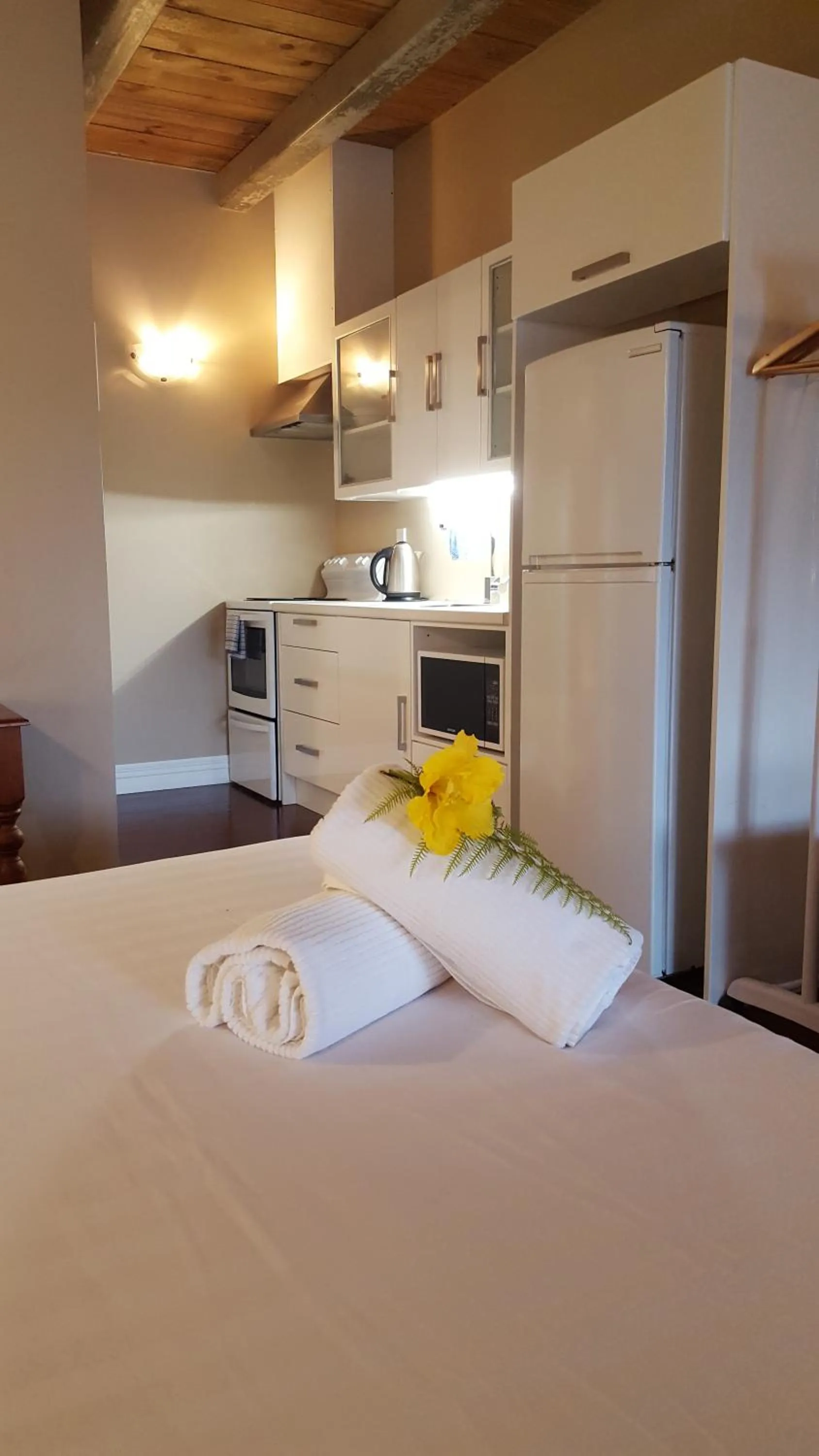 Bed in Seaport Village