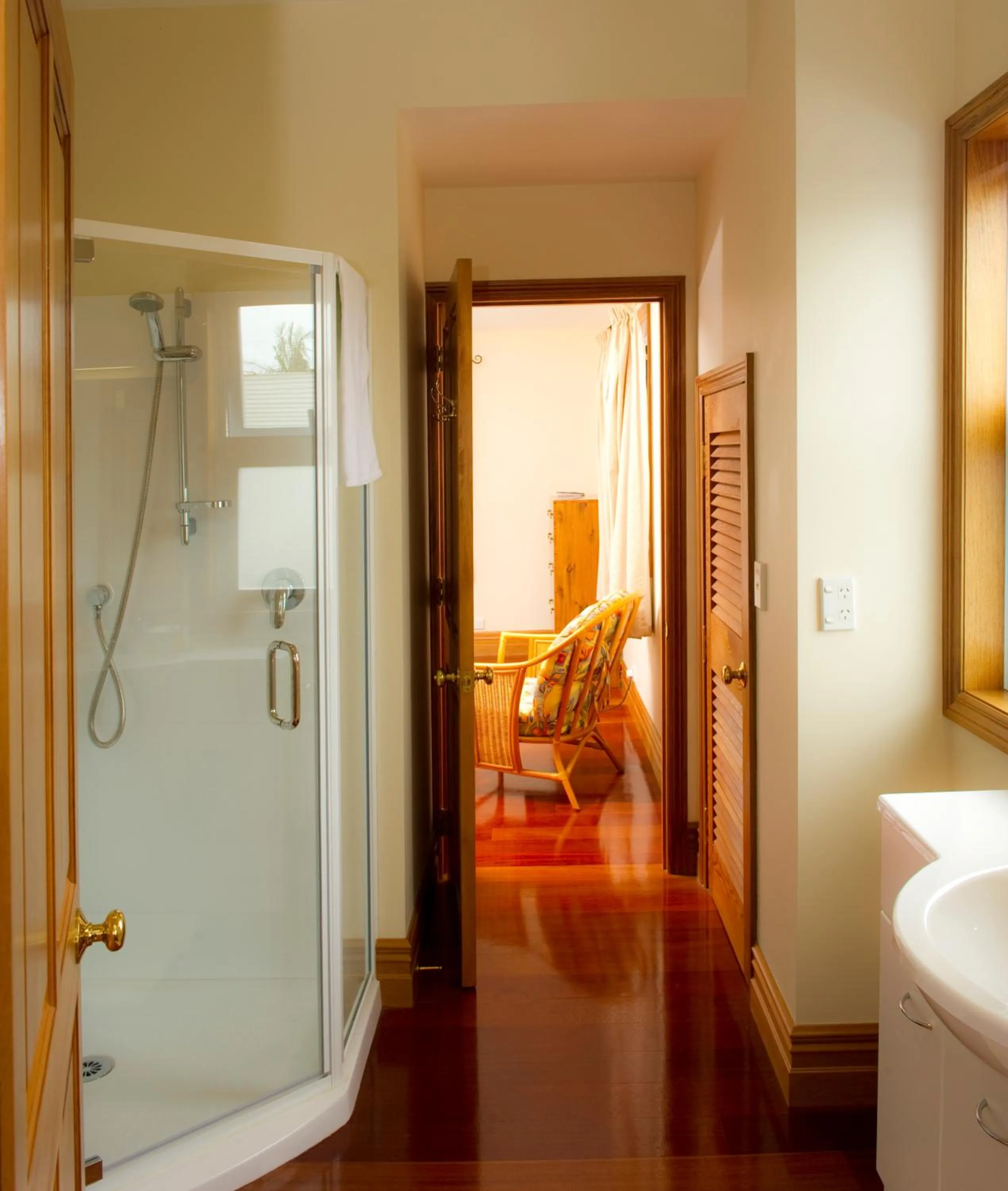 Bed in Seaport Village