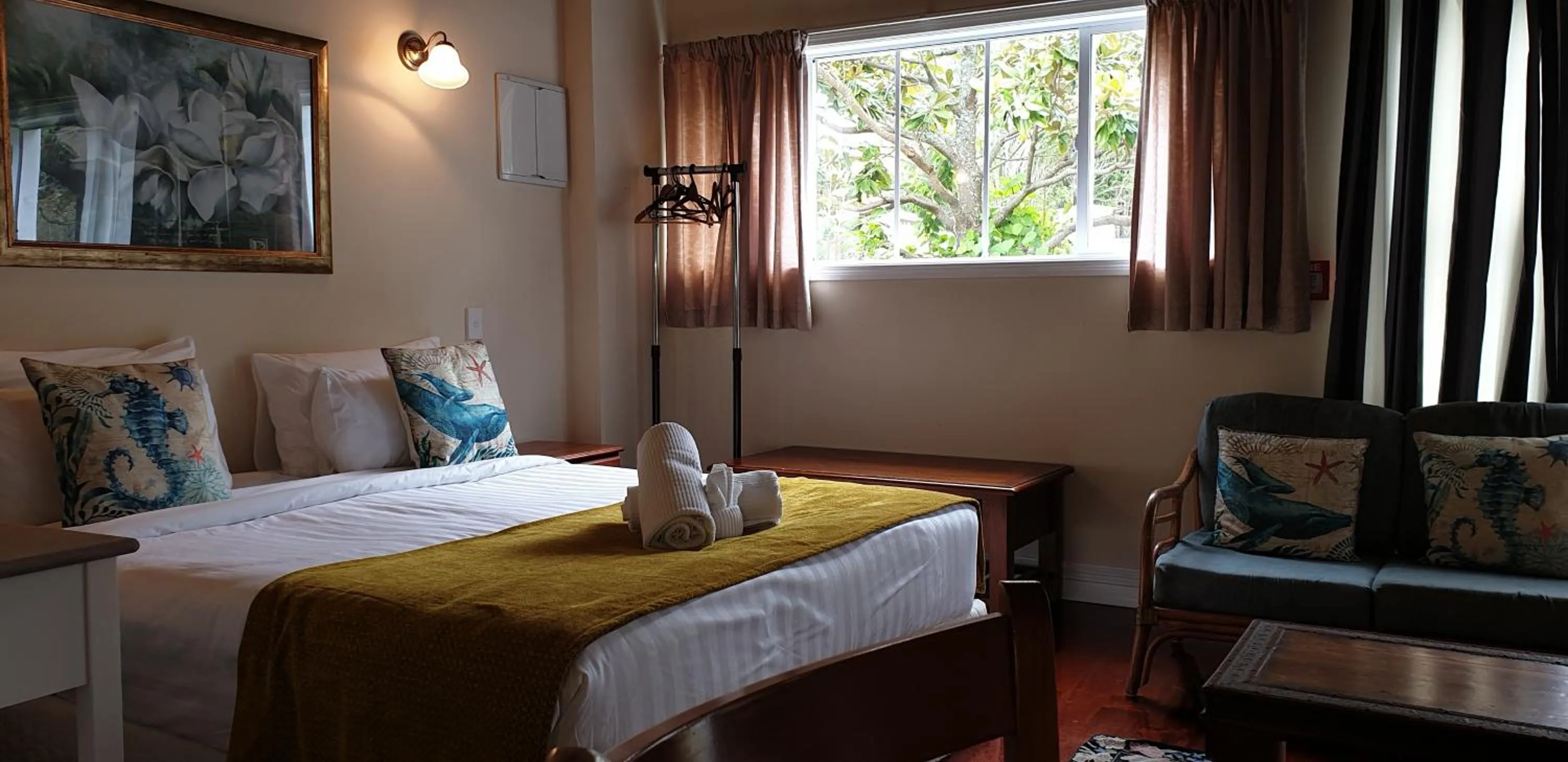 Bed in Seaport Village