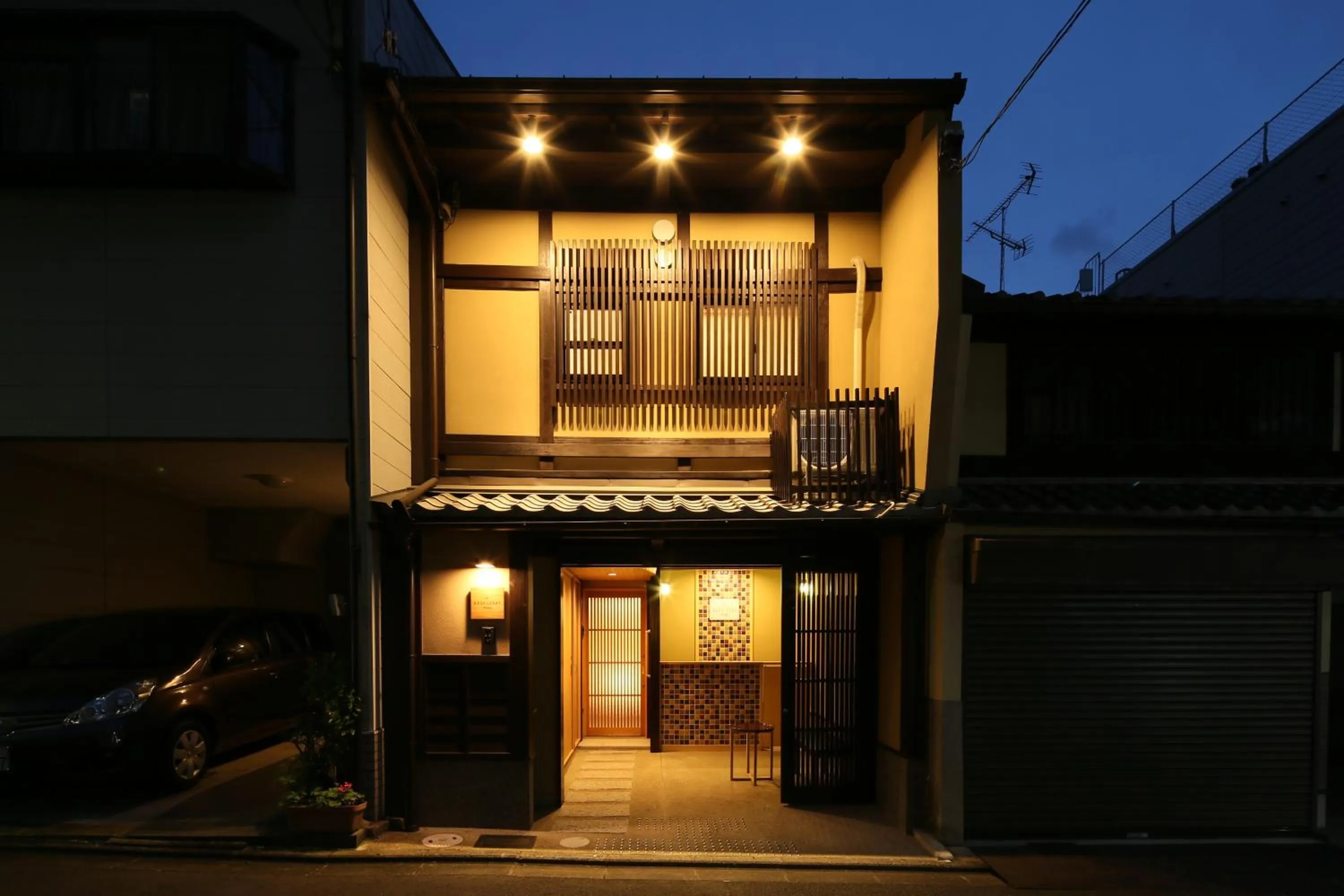 Property building in RESI STAY Anekoji