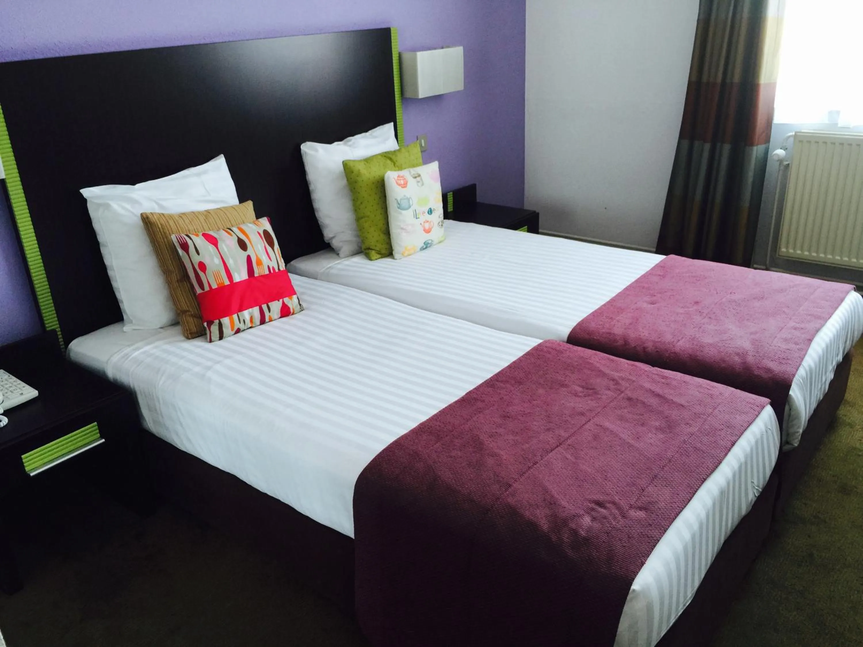 Bedroom, Bed in Hotel Floris Arlequin Grand-Place