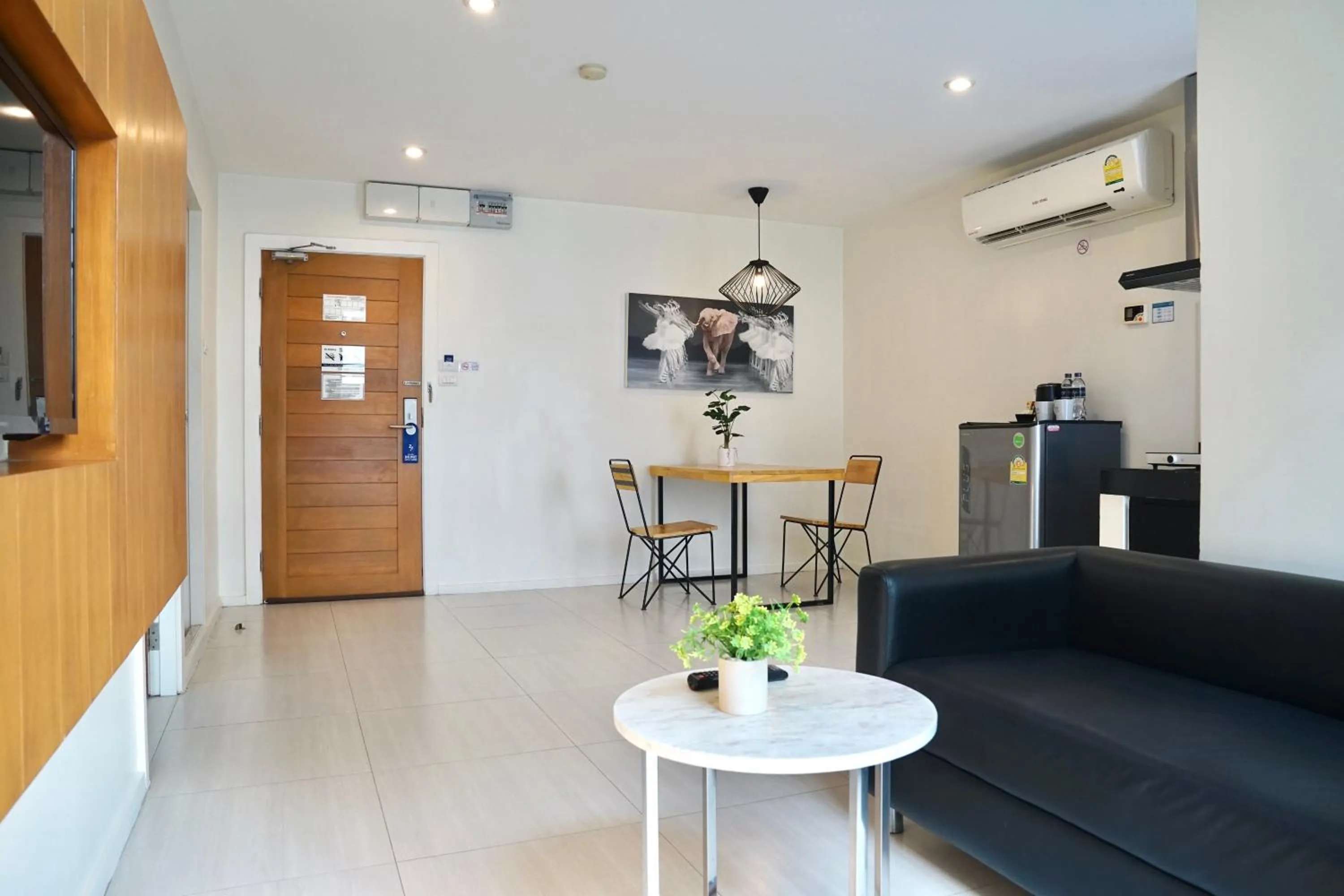 130 Hotel & Residence Bangkok