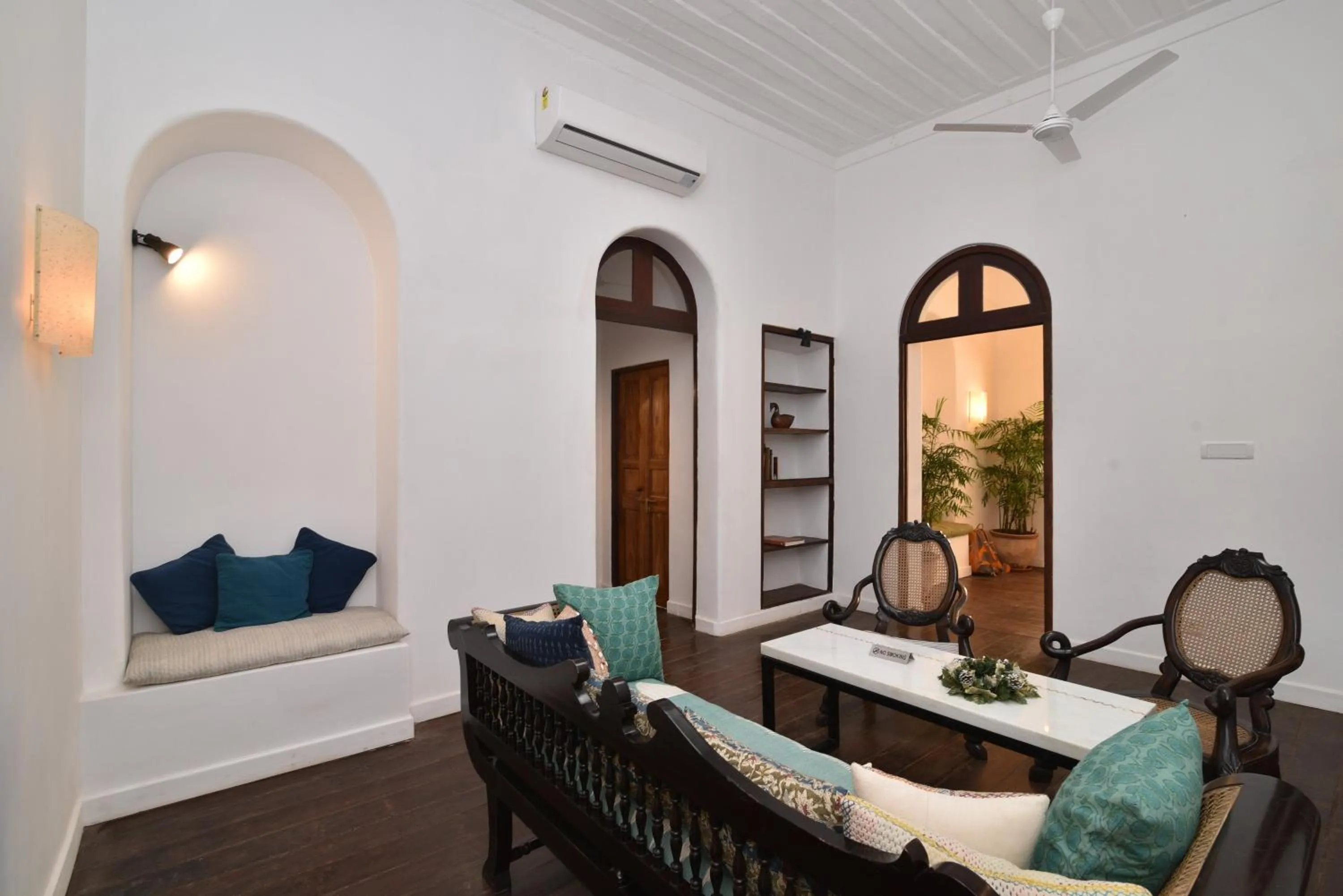 Seating area in Mateus Boutique Hotel