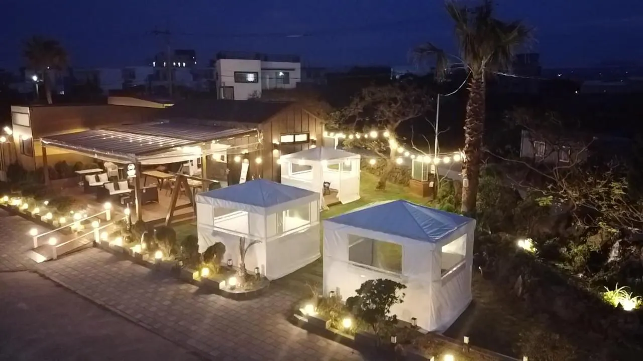 Garden in Morning Beach Pension