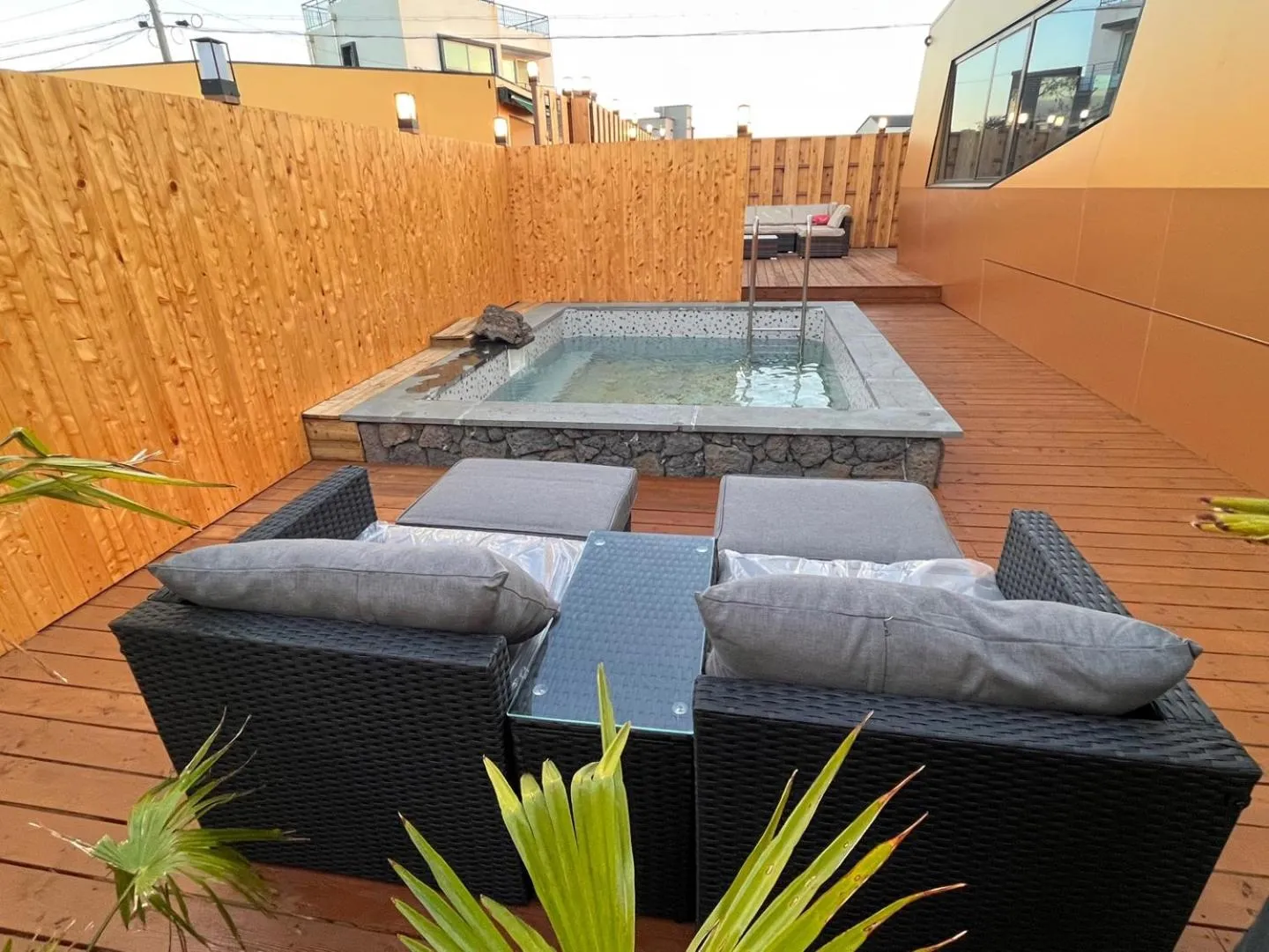Balcony/Terrace in Morning Beach Pension
