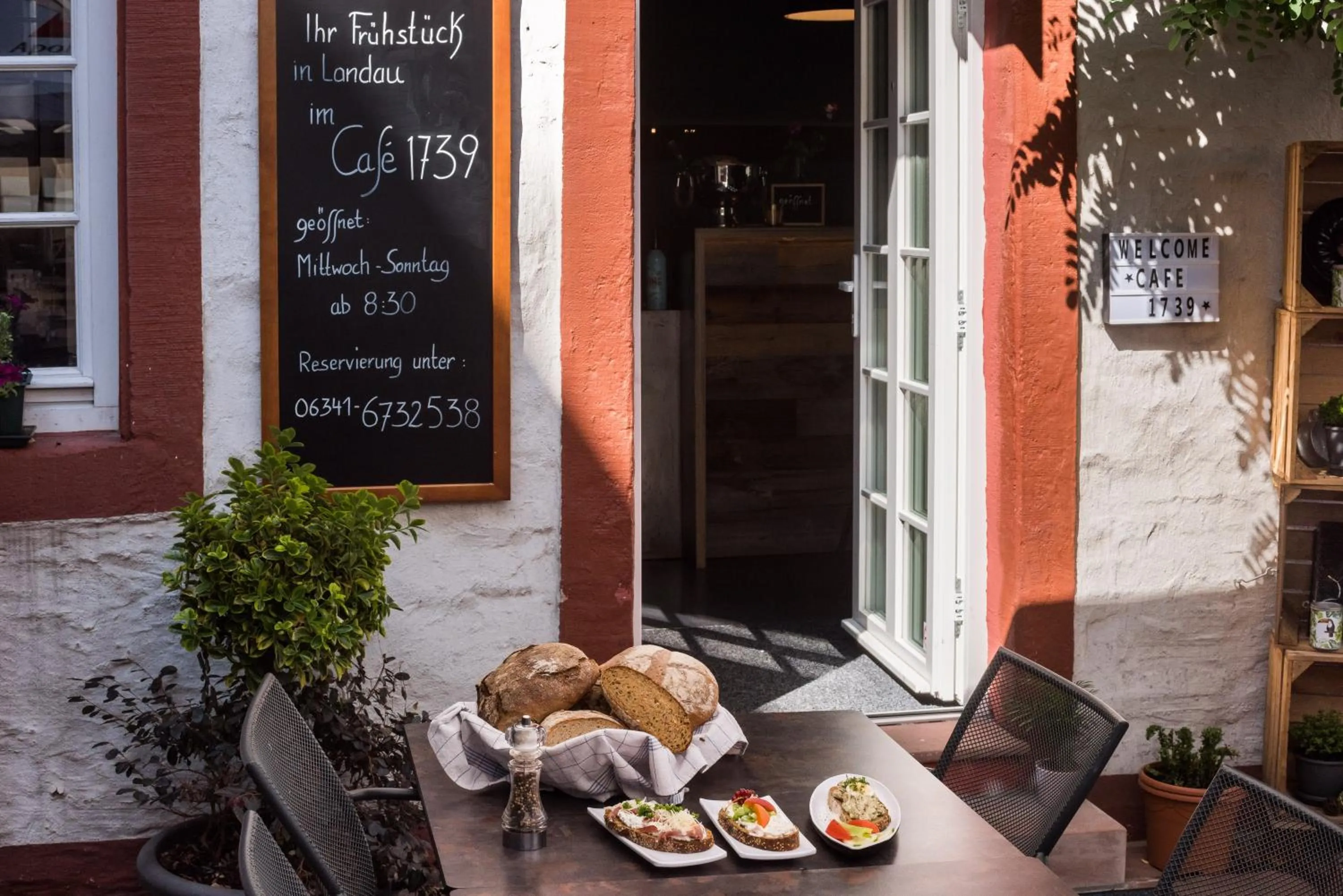 Restaurant/places to eat in Apart-Hotel Heiligenthaler Hof