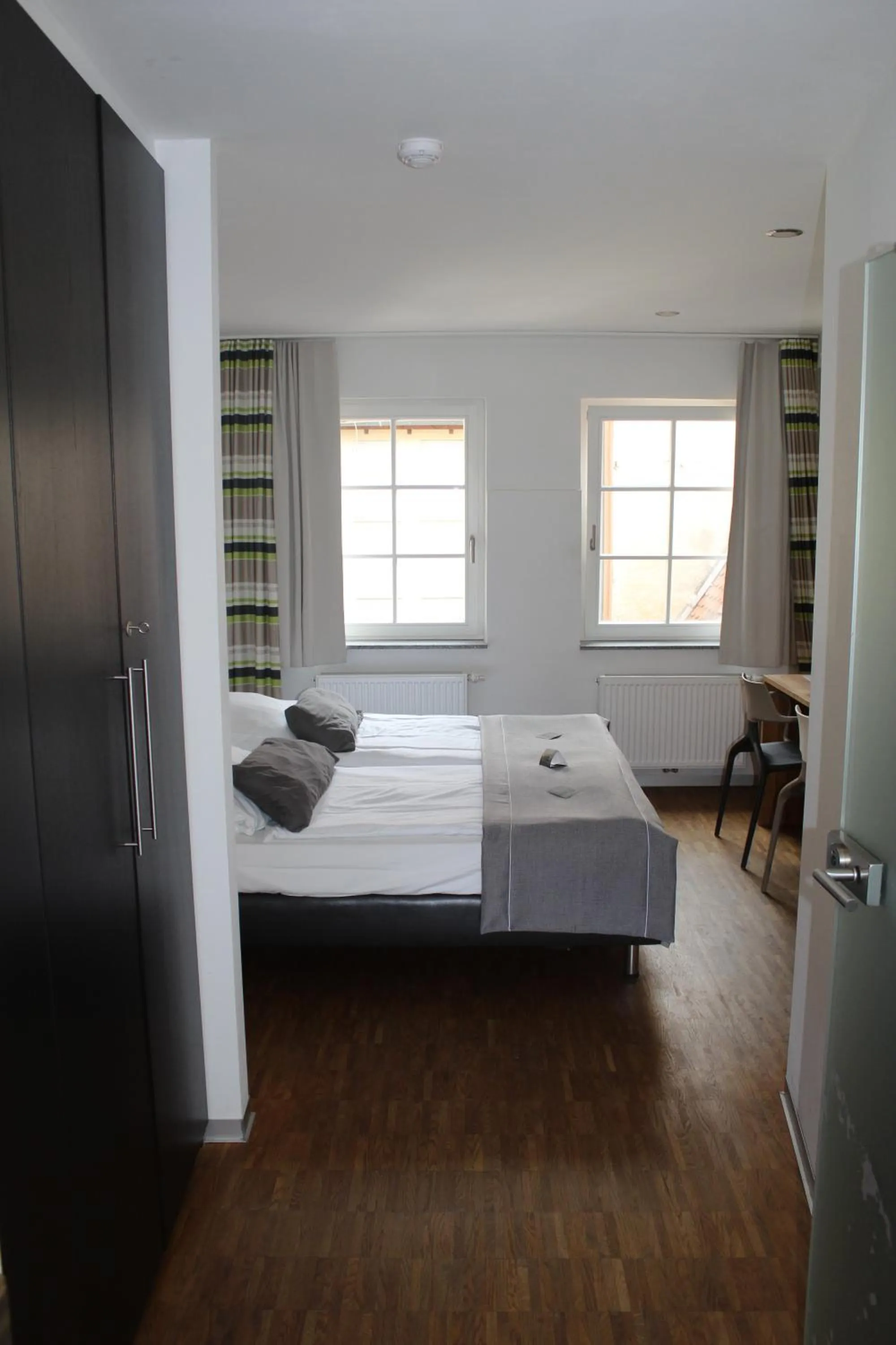 Photo of the whole room, Bed in Apart-Hotel Heiligenthaler Hof