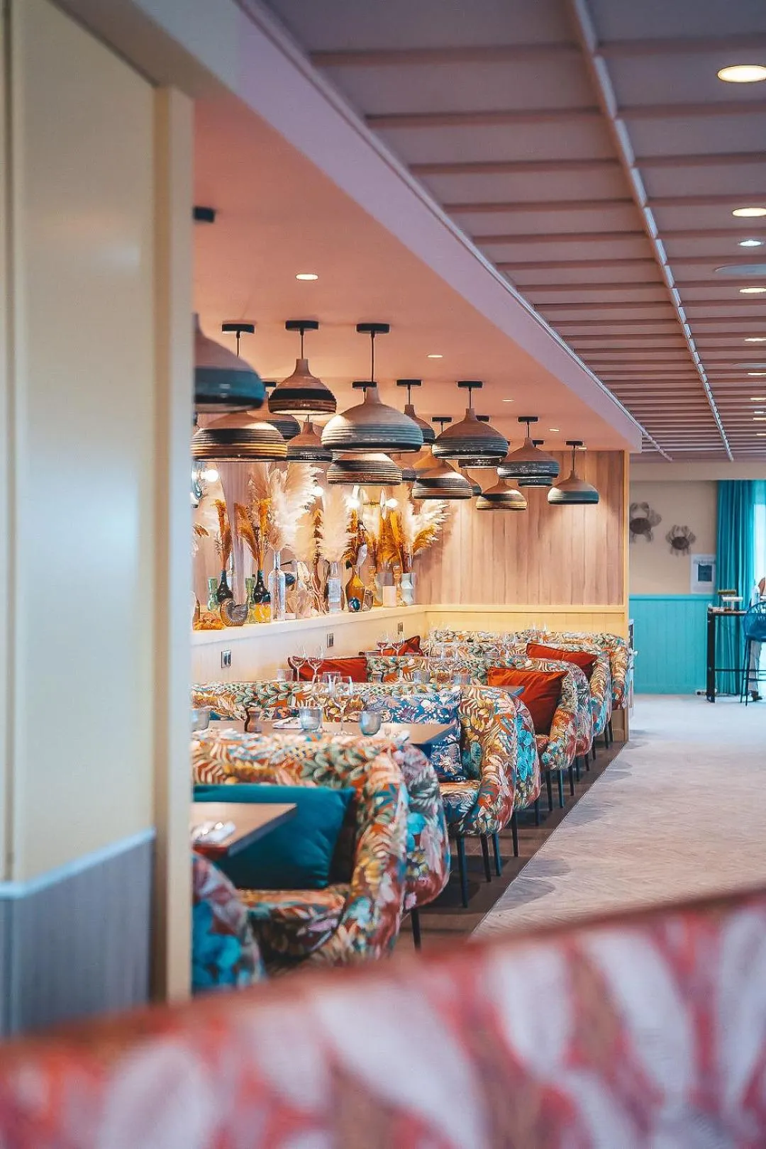 Lounge or bar, Bed in Hotel Indigo Bordeaux Centre Chartrons by IHG