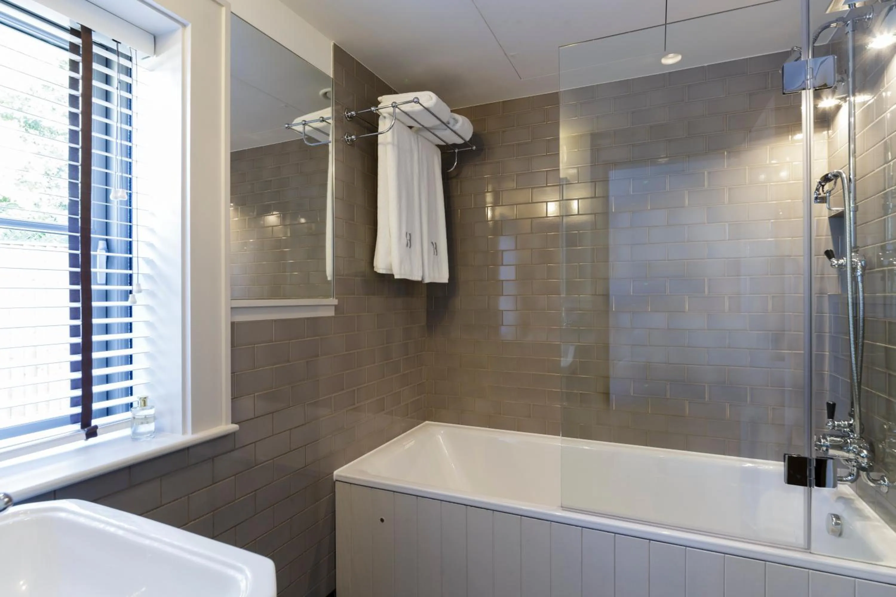 Bathroom in Hurley House Hotel
