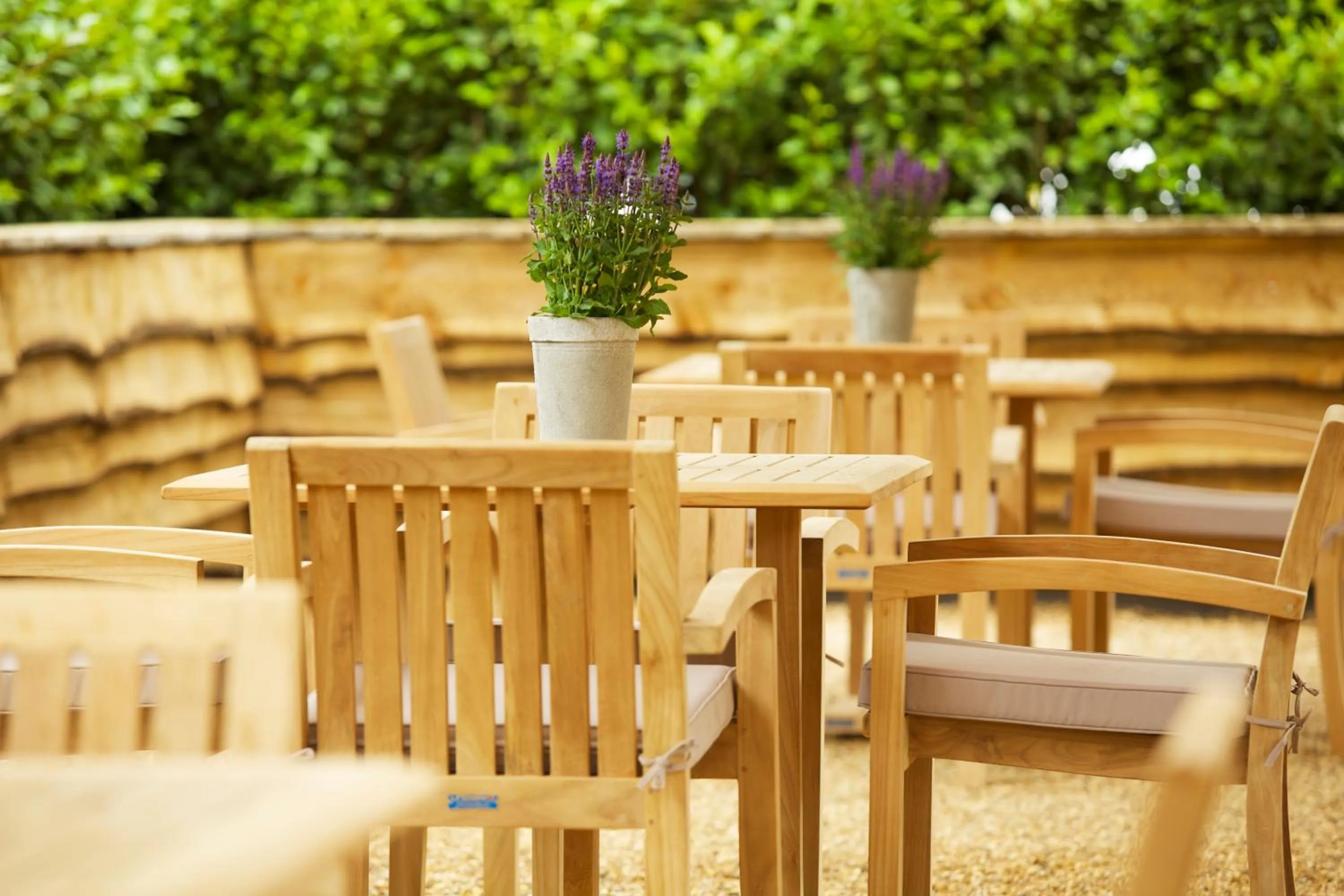 Patio in Hurley House Hotel