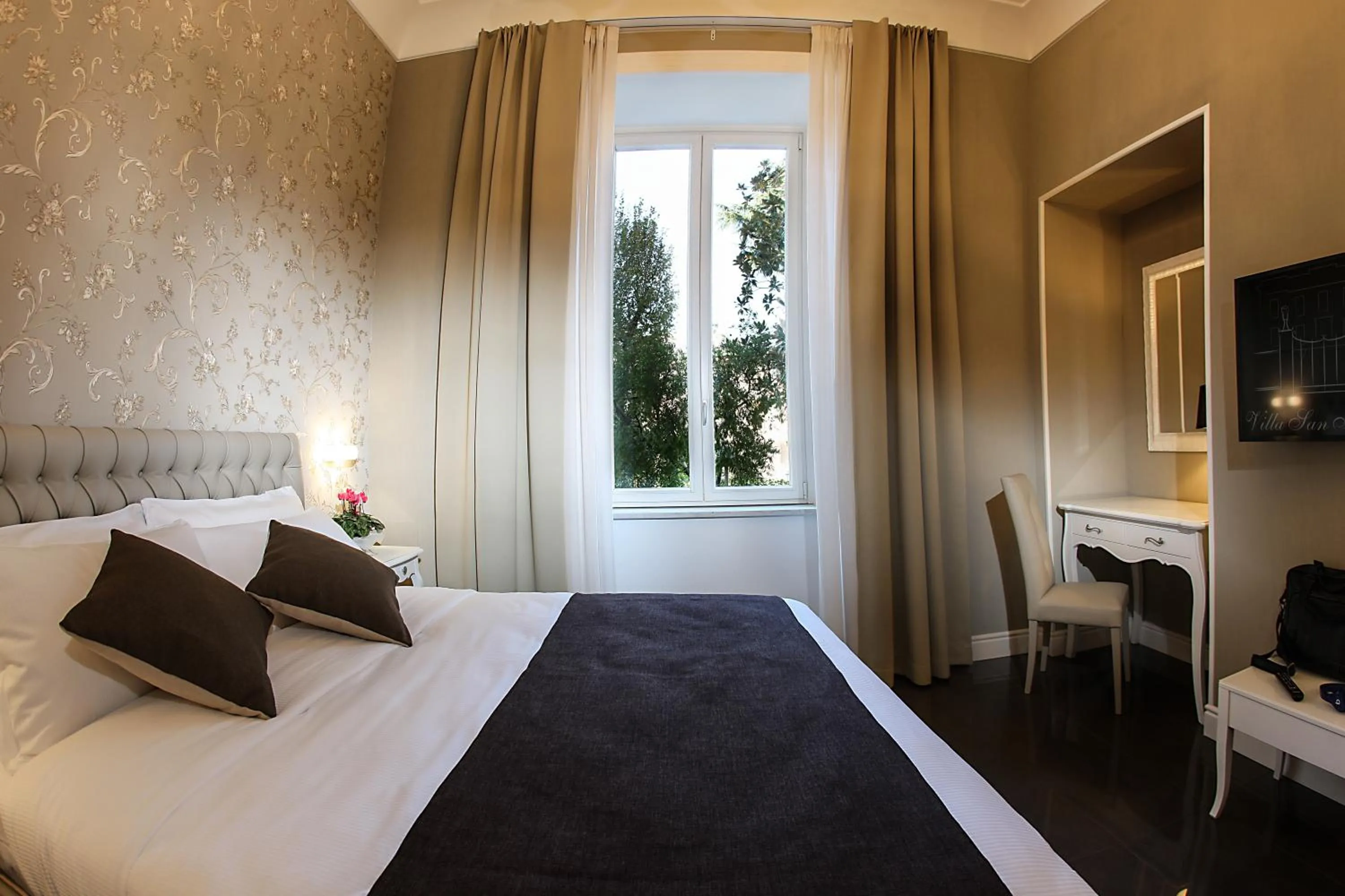 Bedroom, Bed in Villa San Martino