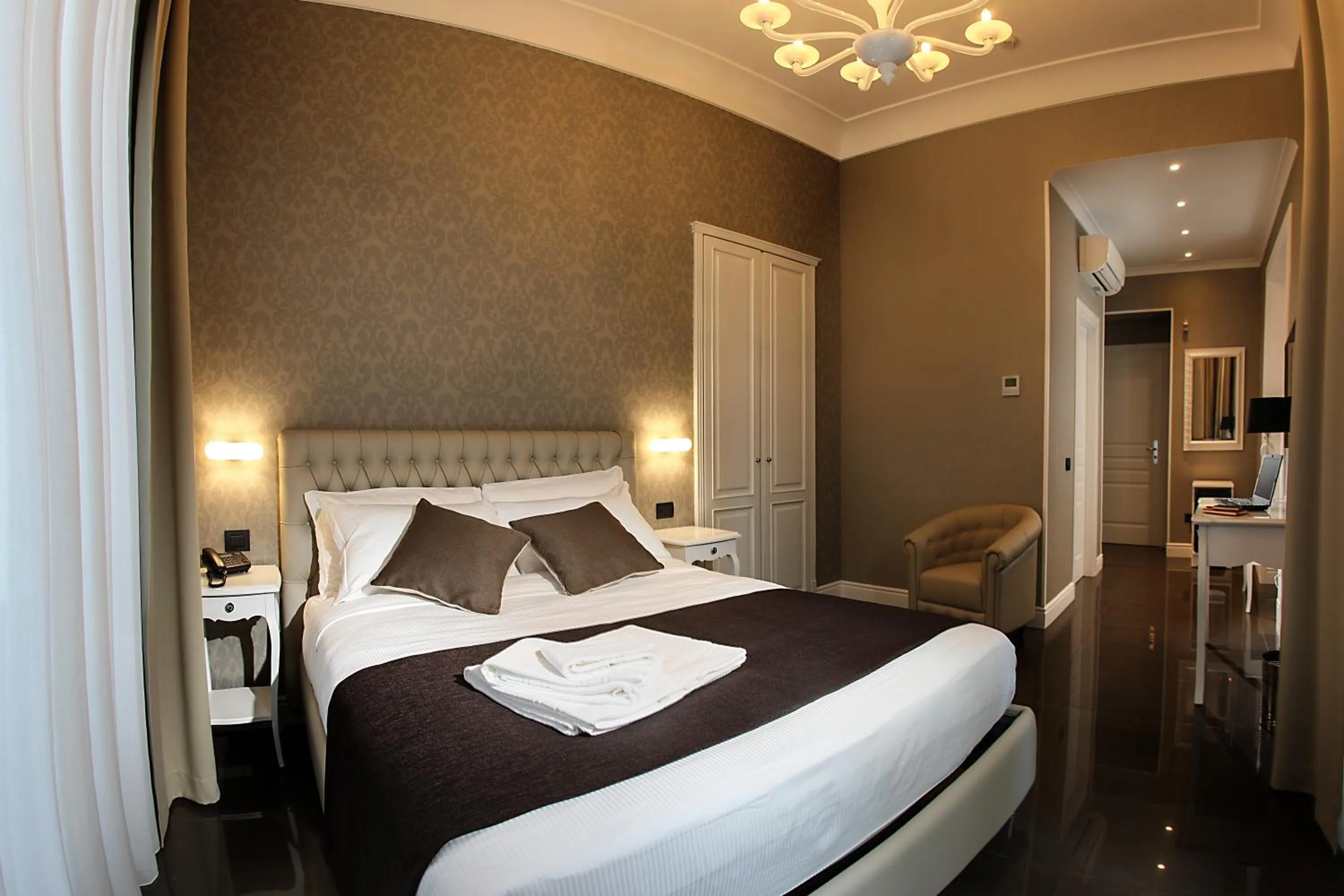 Bedroom, Bed in Villa San Martino