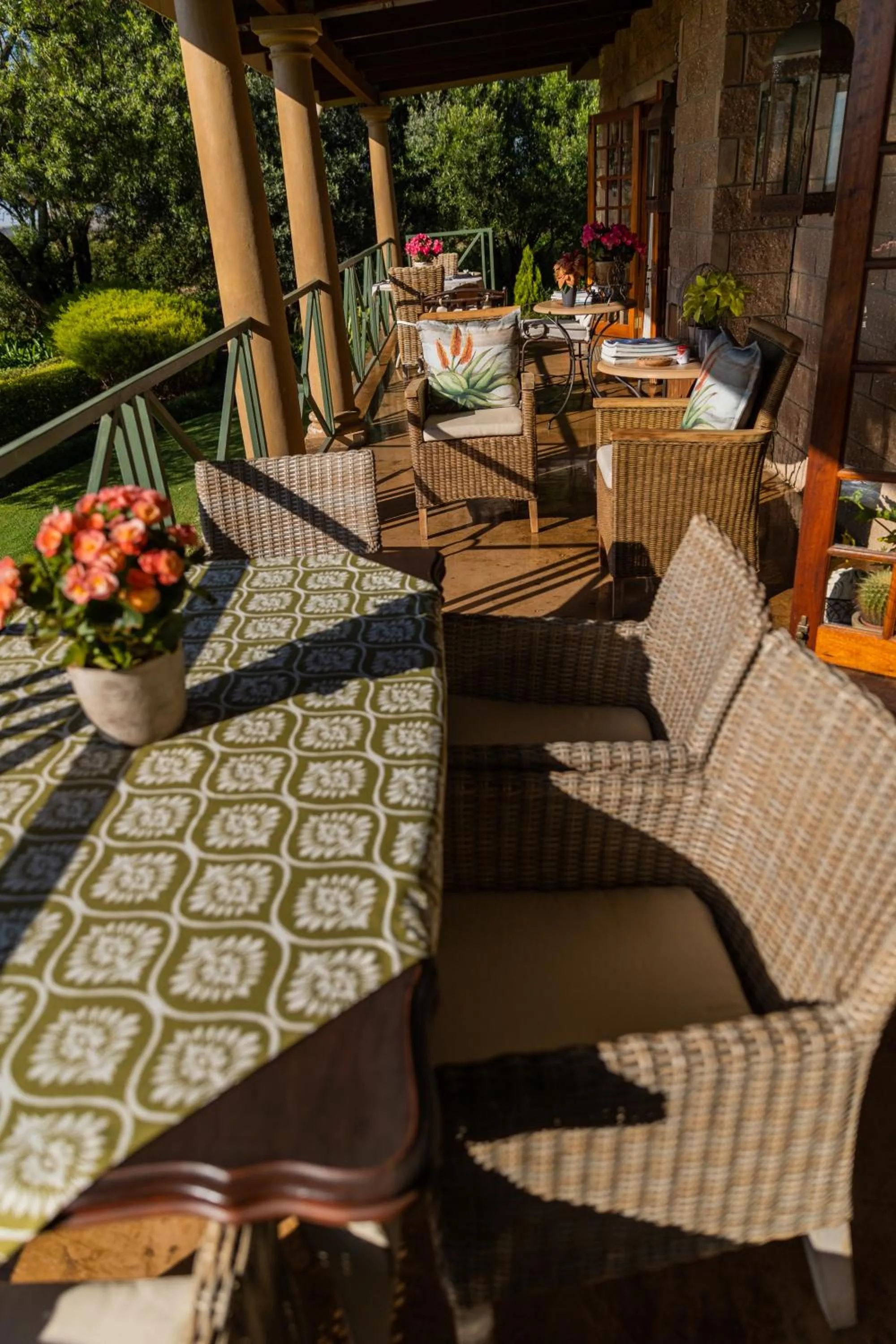 Seating area in Andes Clarens Guesthouse