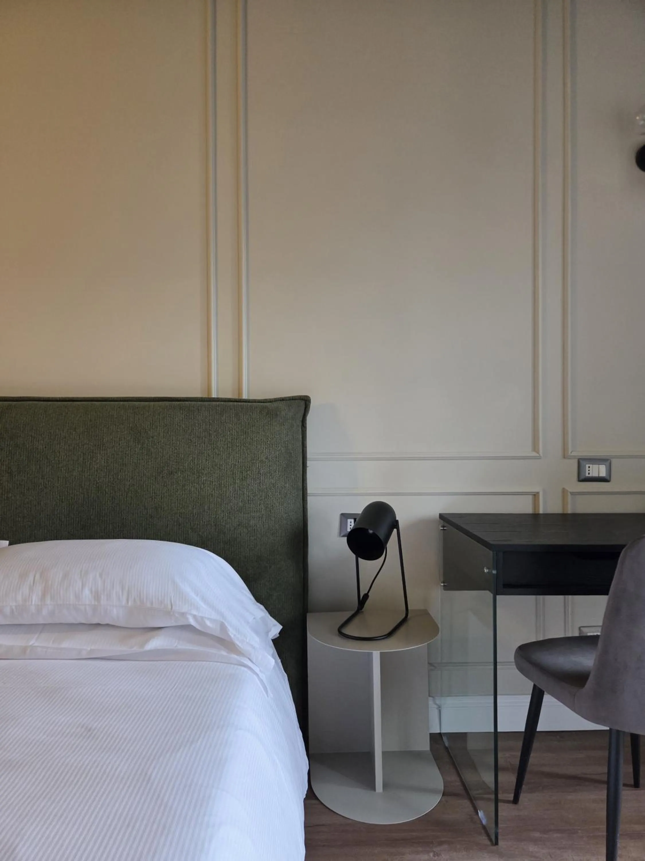 Bed in Corso Italia Rooms