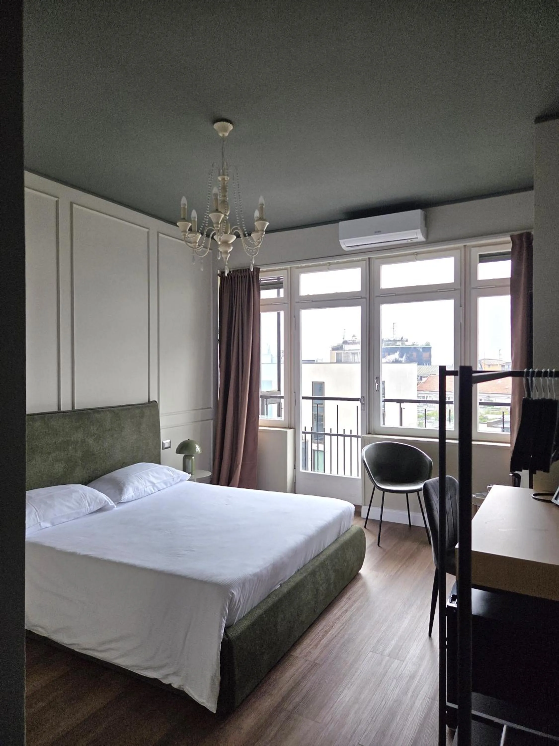 Bed in Corso Italia Rooms