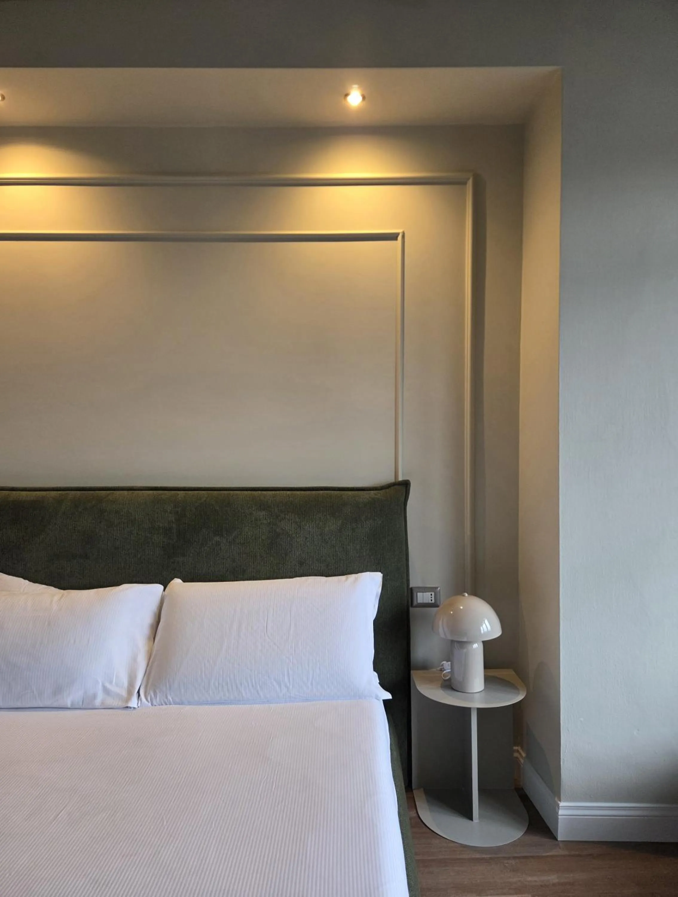 Bed in Corso Italia Rooms