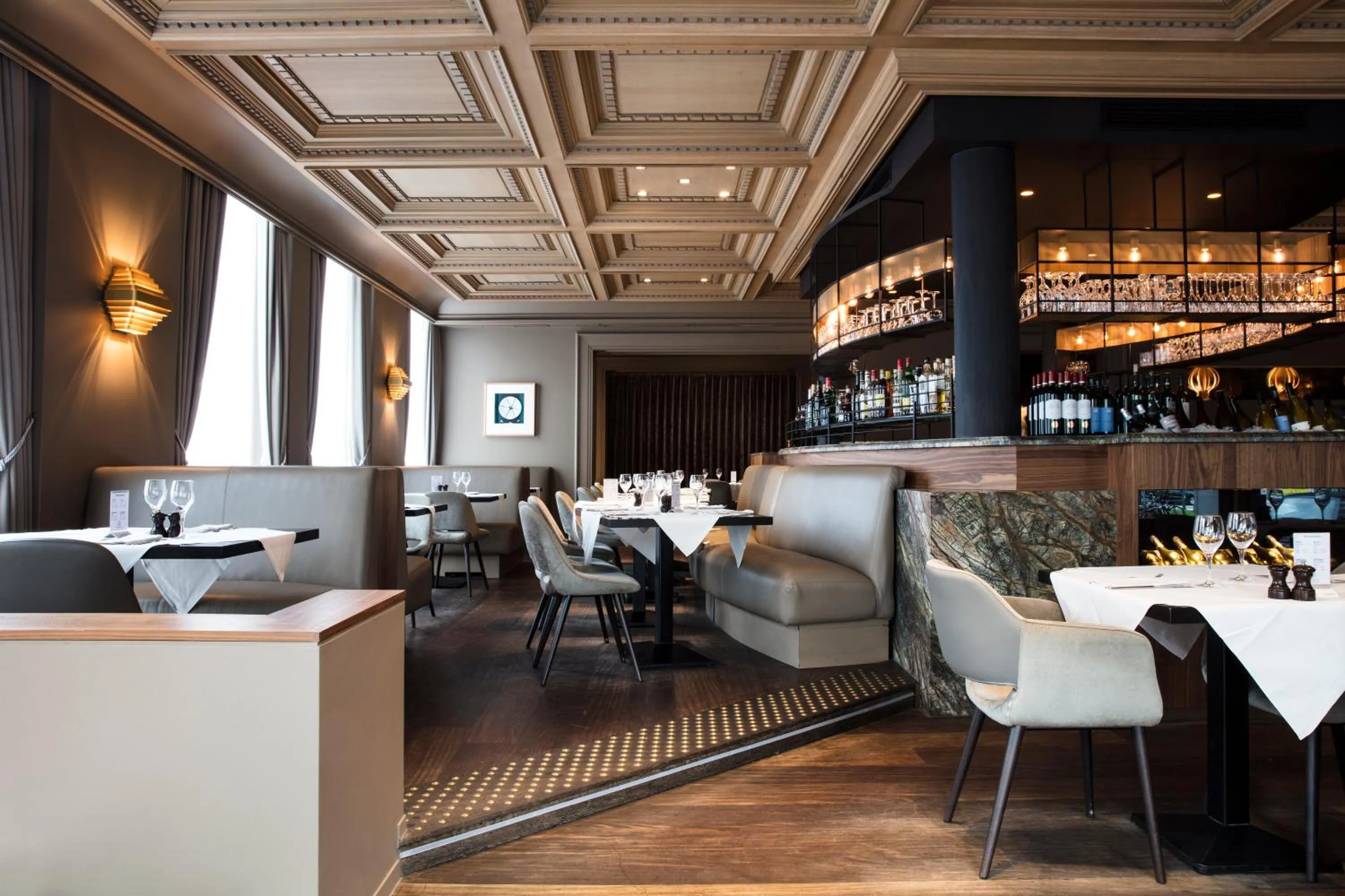 Restaurant/places to eat in Parkhotel Kortrijk