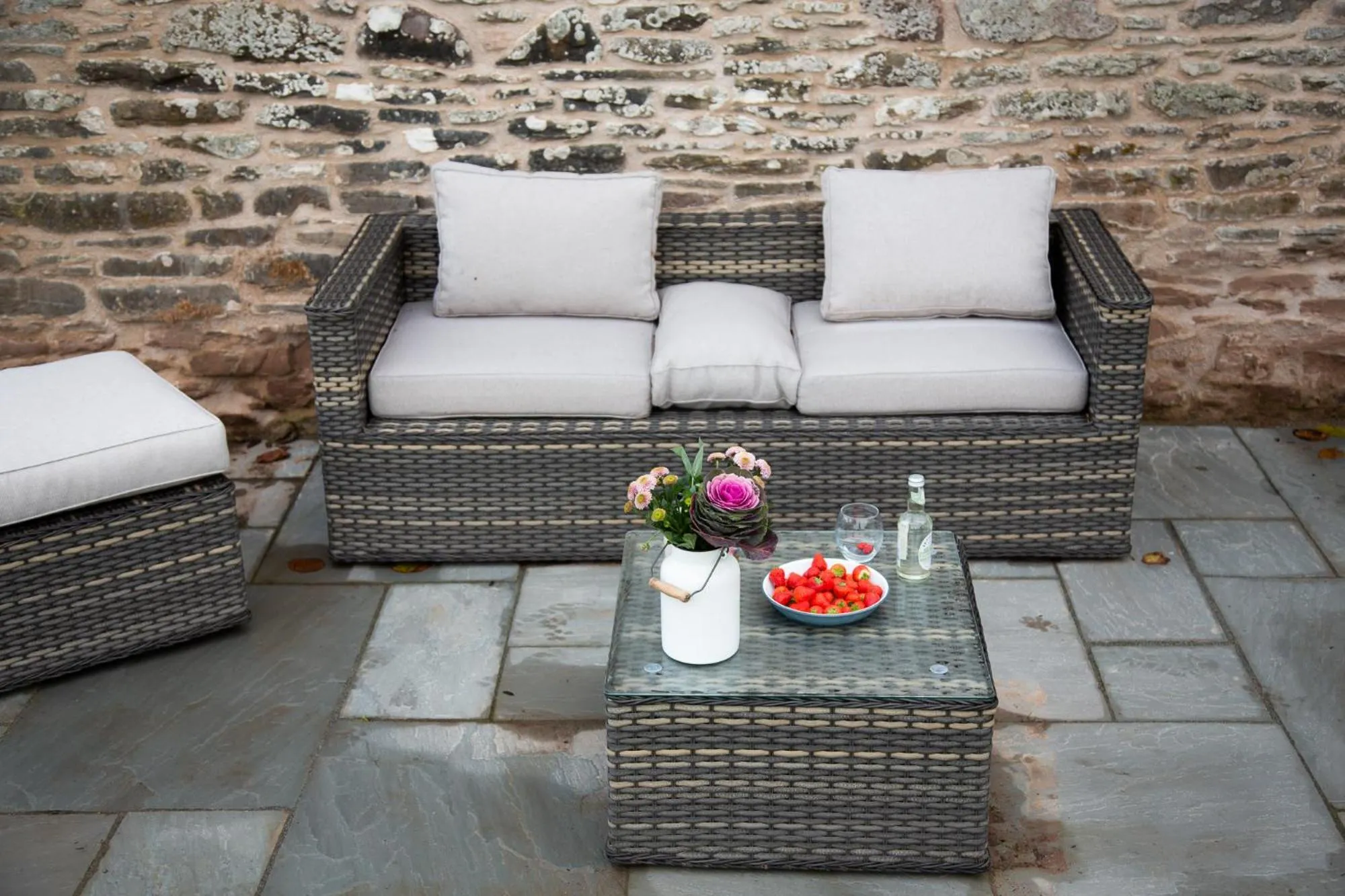 Patio in Llan-Y-Coed Farm Stay