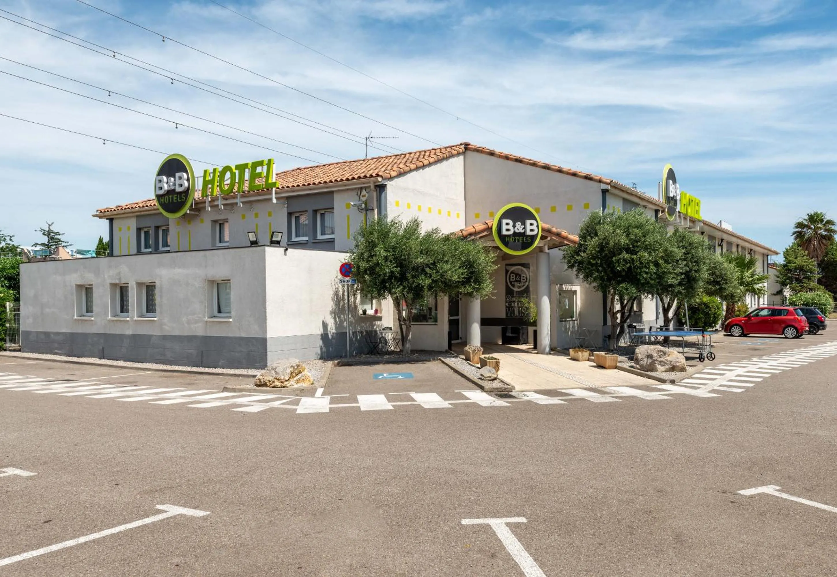 Property building in B&B HOTEL Narbonne 2