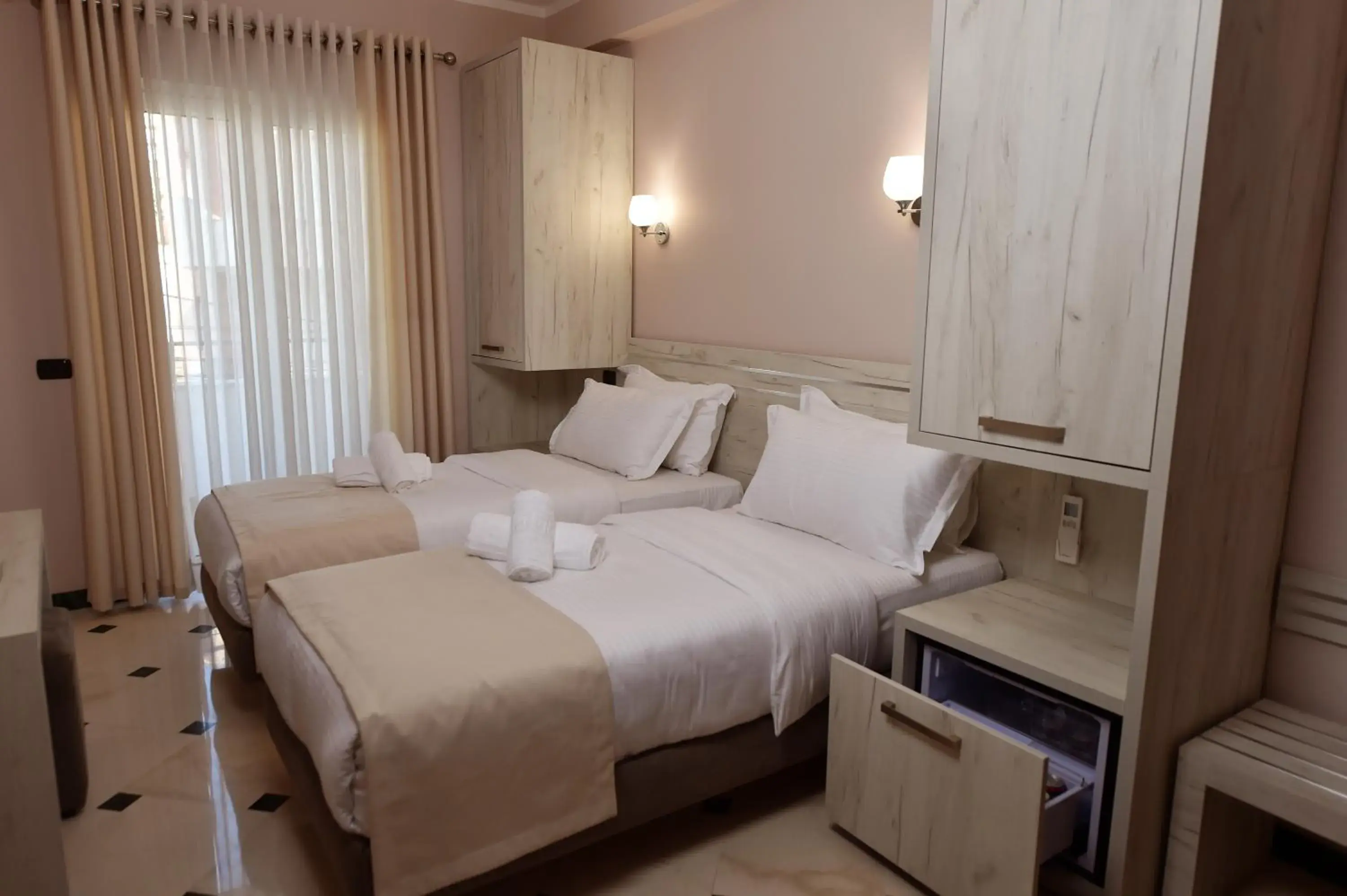 Twin Room with Balcony in Hotel Pandora Residence Twin Room with Balcony in Hotel Pandora Residence